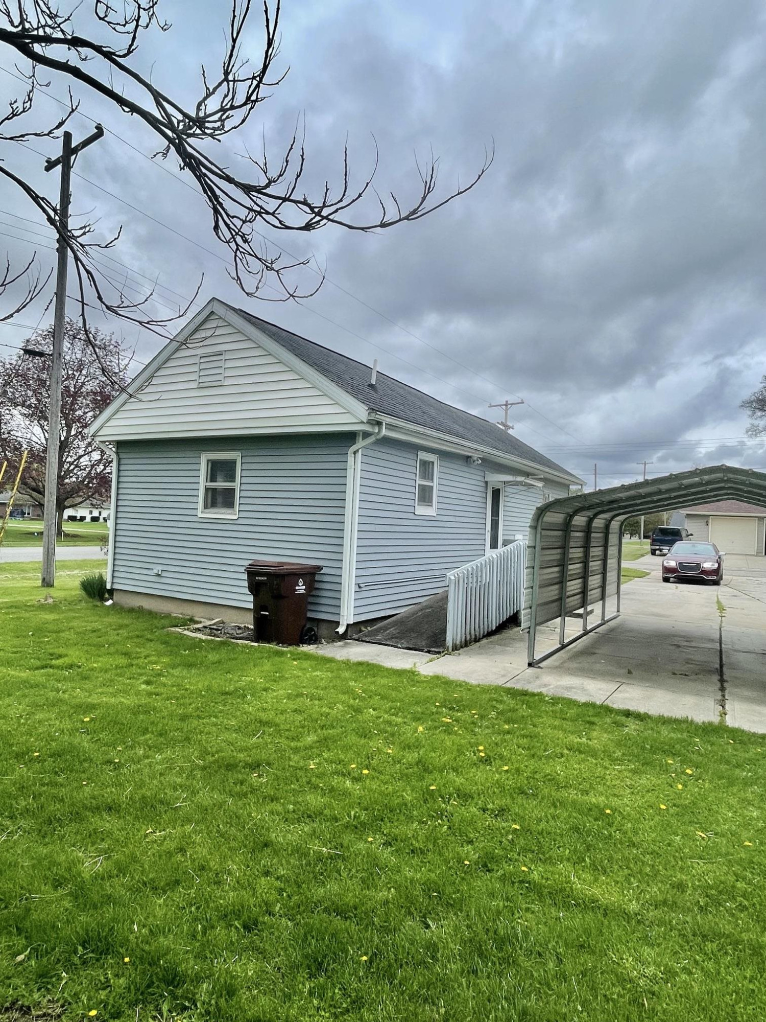 154 S Yates Street, Pewamo, MI 48873 — Photo 6