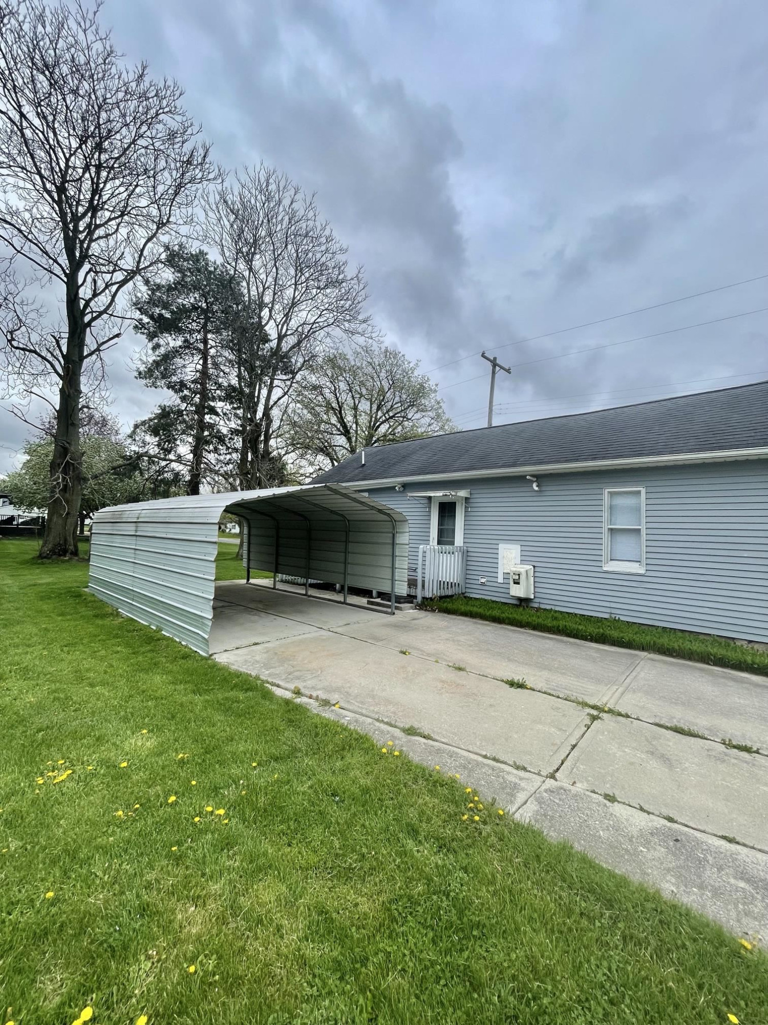 154 S Yates Street, Pewamo, MI 48873 — Photo 4