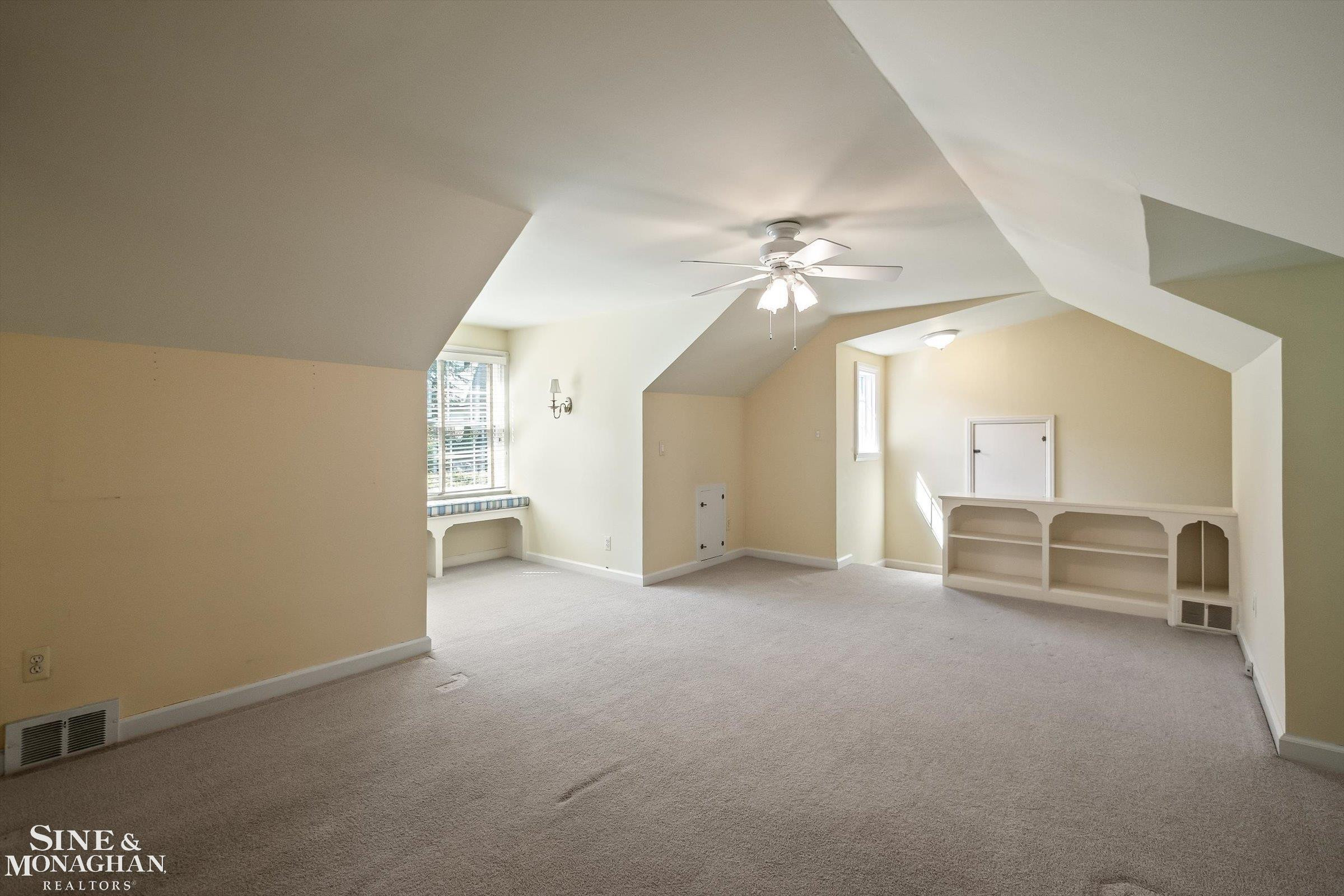 1023 Harvard Road, Grosse Pointe Park, MI 48230 — Photo 30