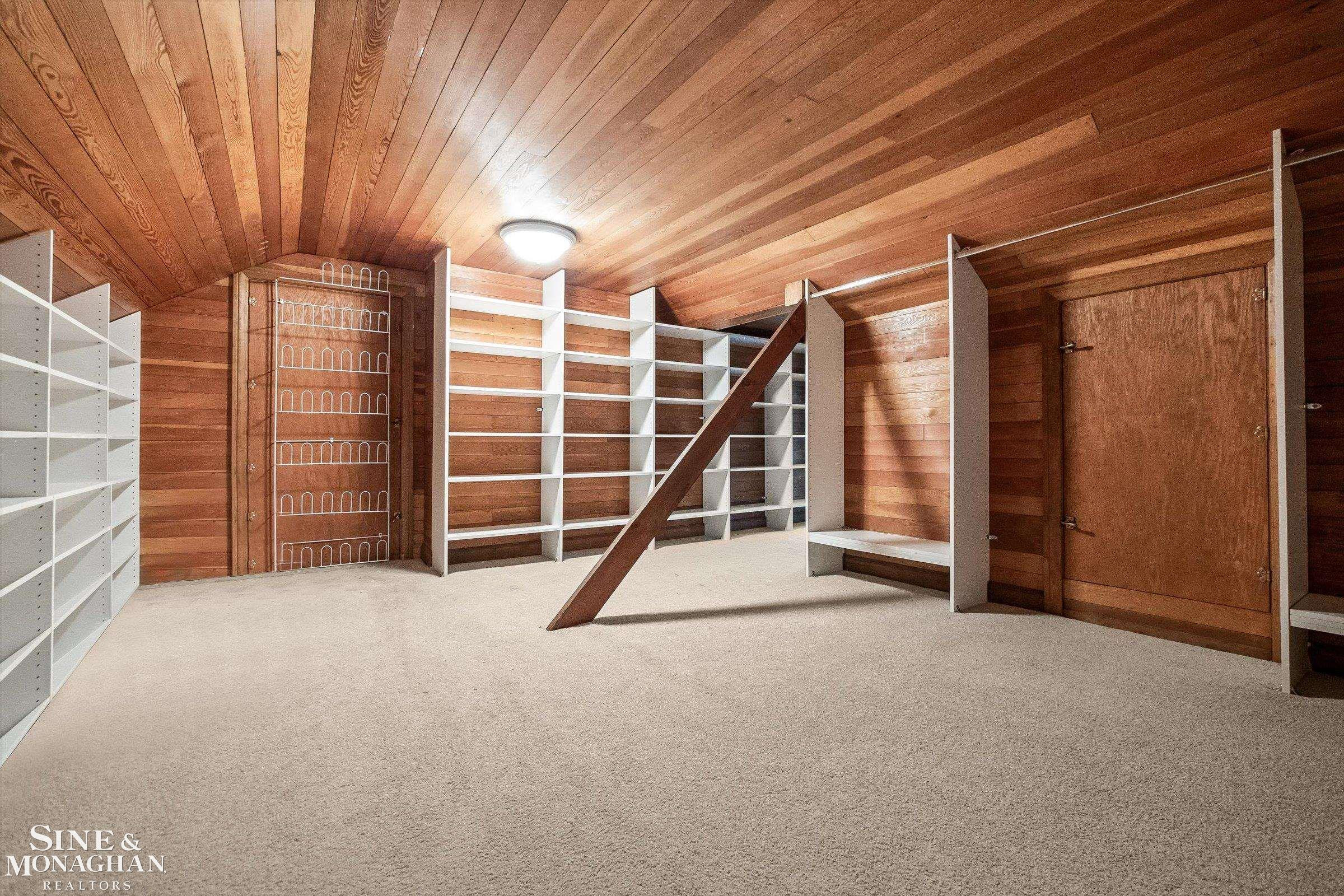 1023 Harvard Road, Grosse Pointe Park, MI 48230 — Photo 33