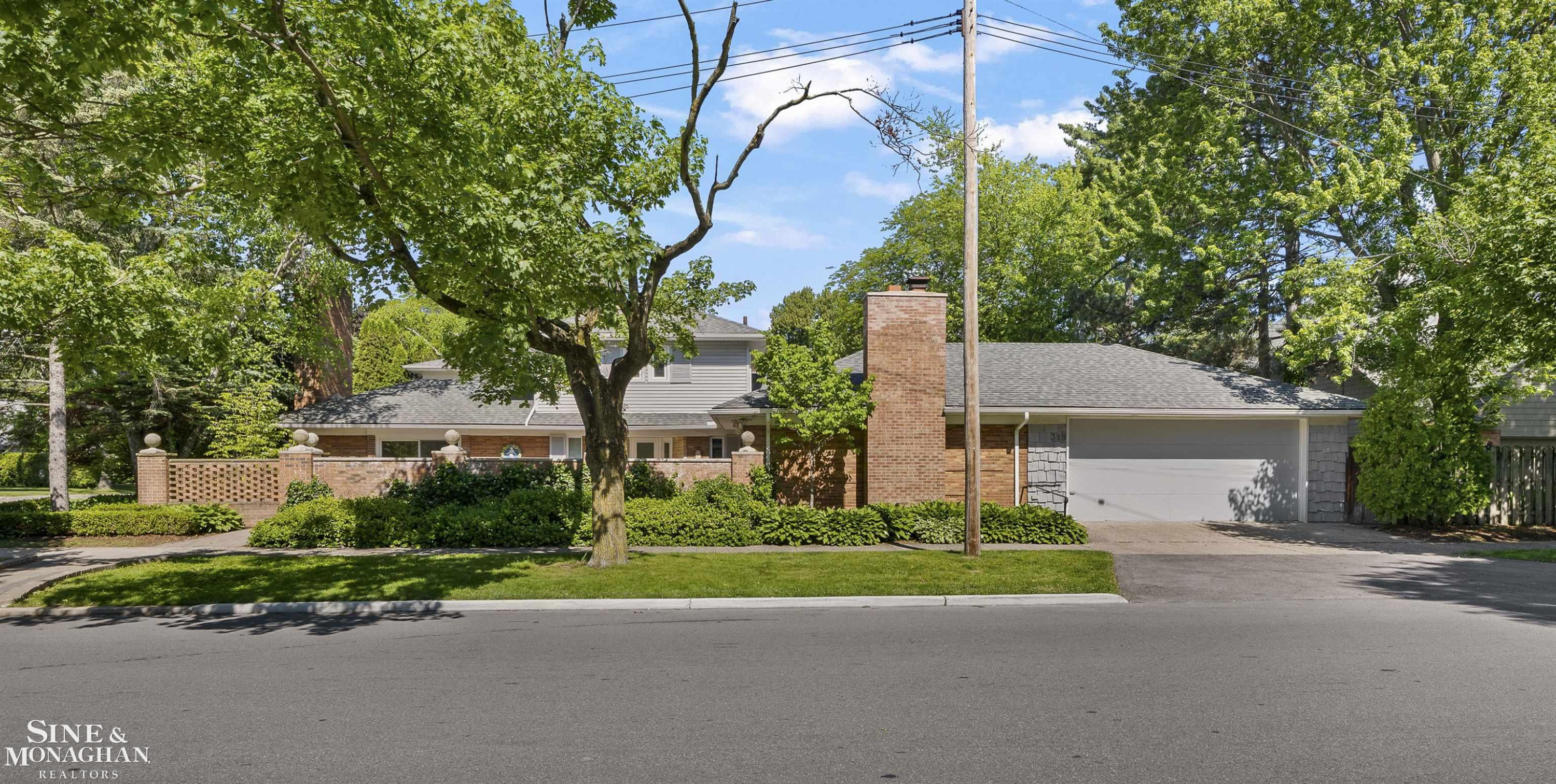 319 Kercheval Avenue, Grosse Pointe Farms, MI 48236 — Photo 39