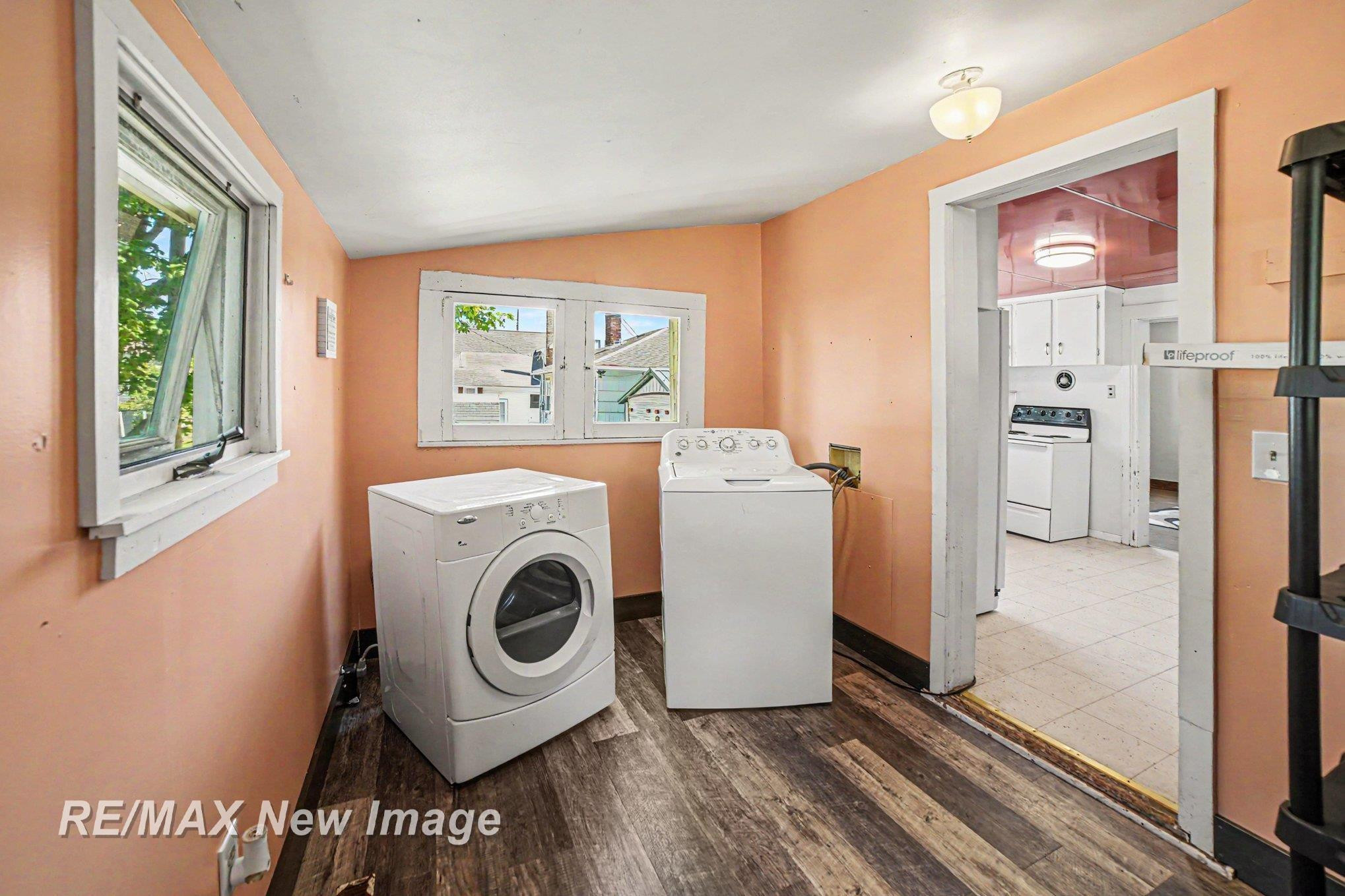 208 W Washington Street, Coleman, MI 48618 — Photo 19