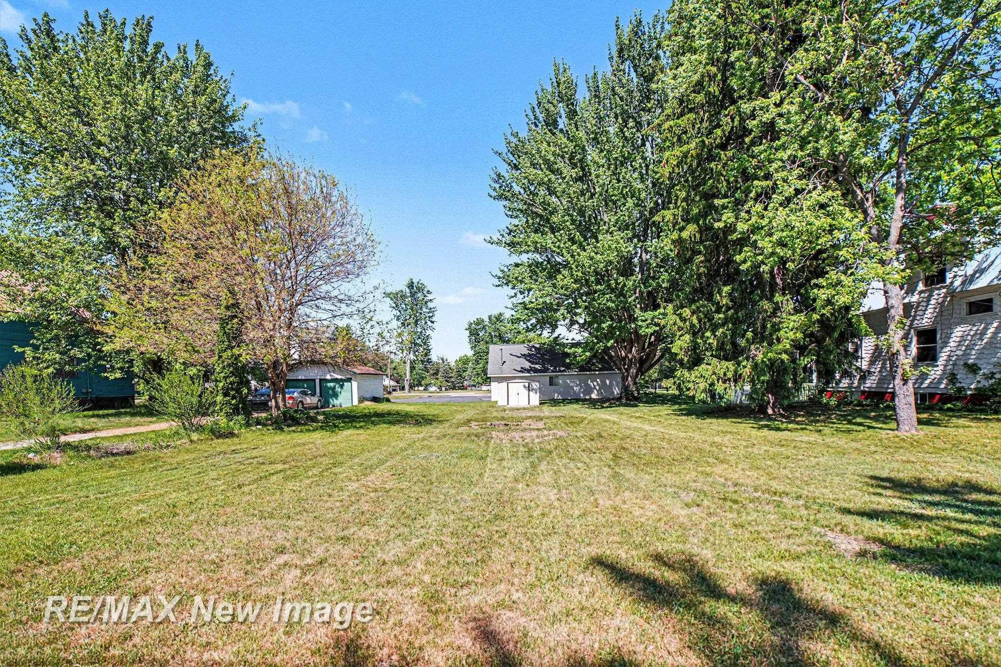 208 W Washington Street, Coleman, MI 48618 — Photo 24