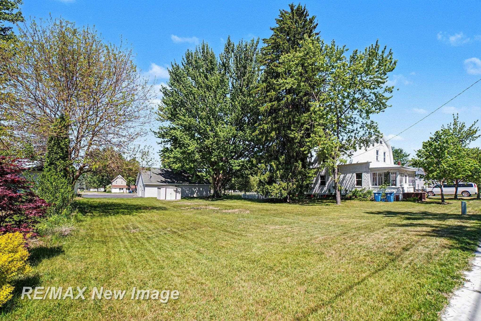 208 W Washington Street, Coleman, MI 48618 — Photo 25