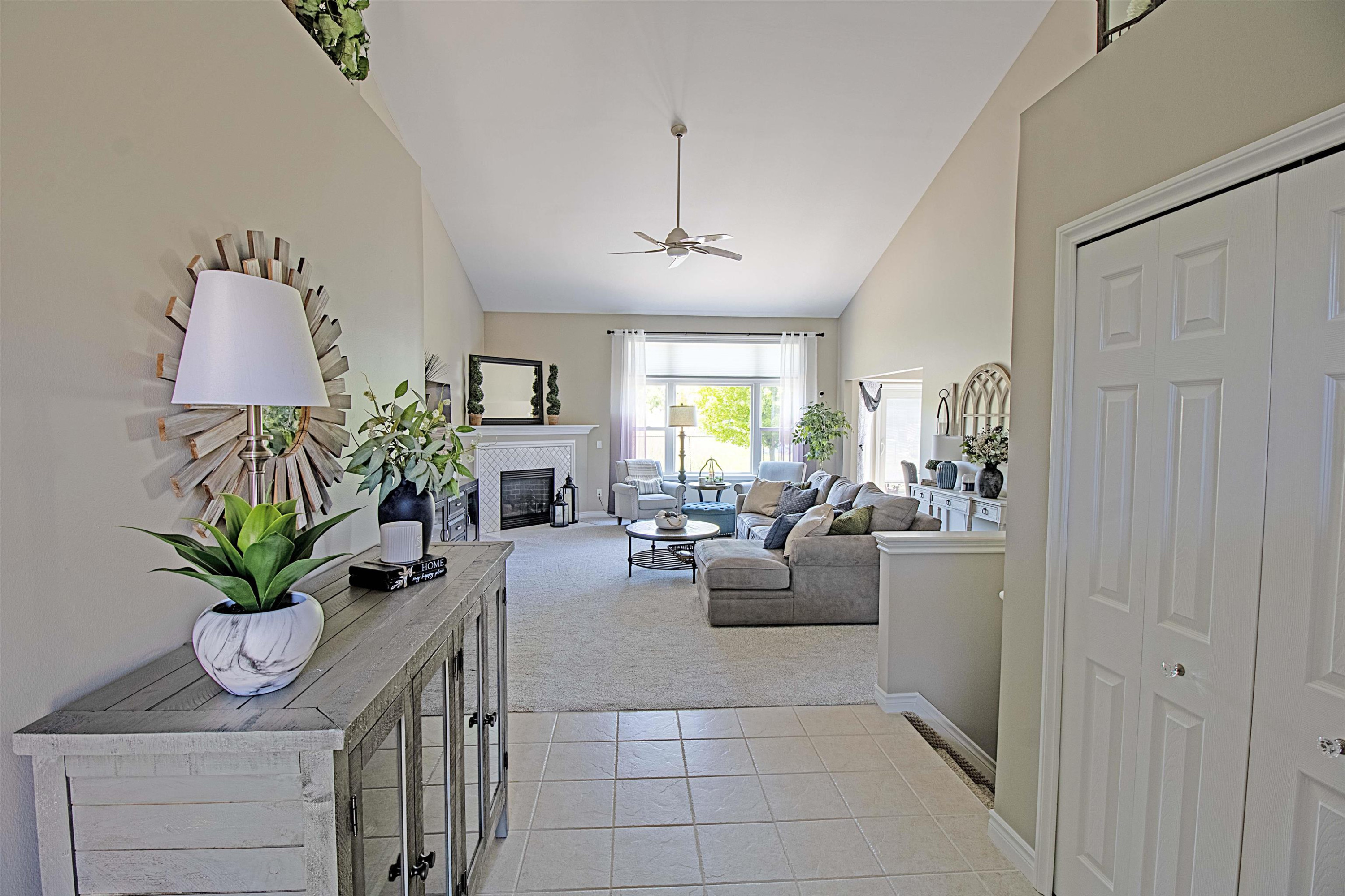 53579 Meadow Creek Drive, New Baltimore, MI 48047 — Photo 8