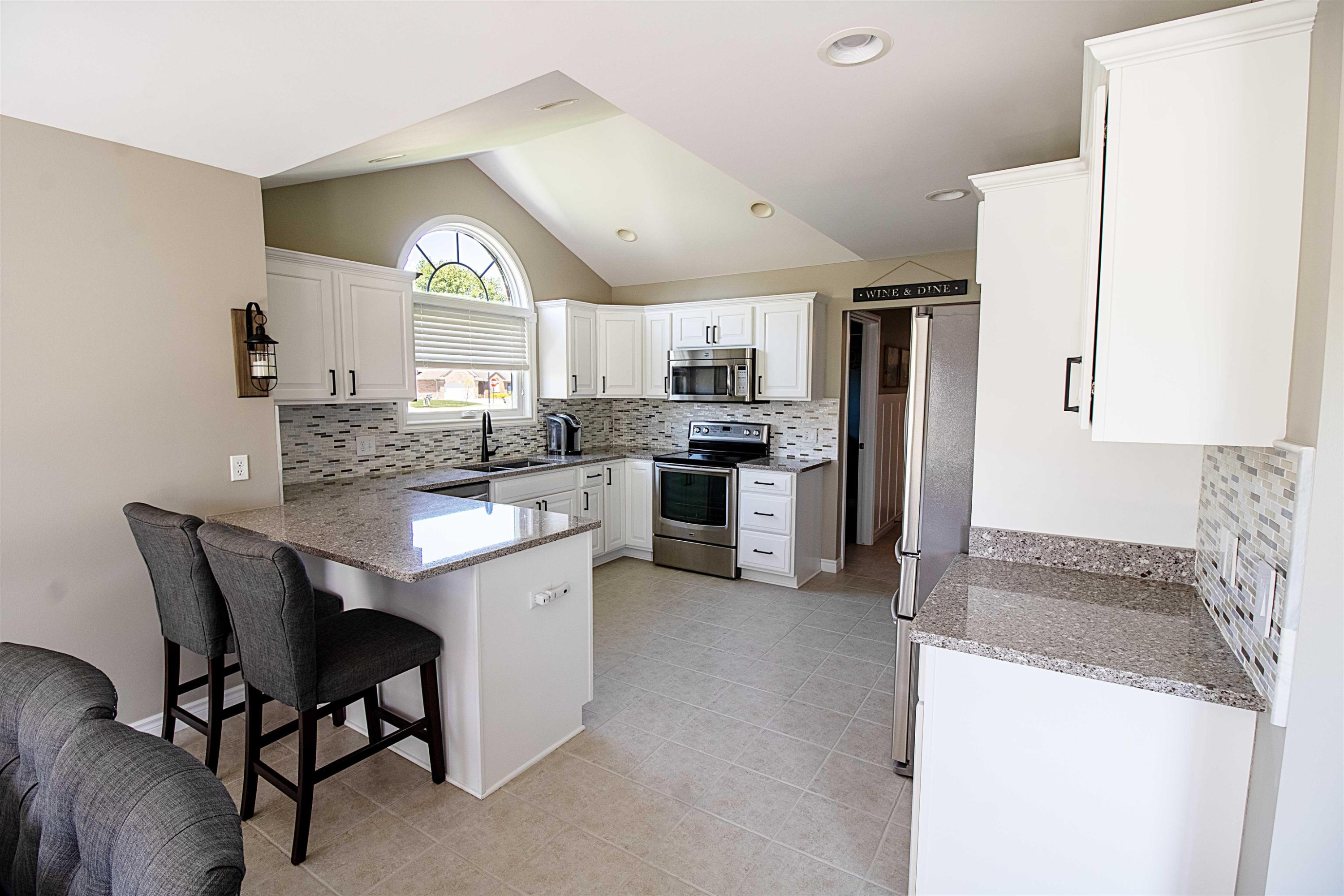 53579 Meadow Creek Drive, New Baltimore, MI 48047 — Photo 17