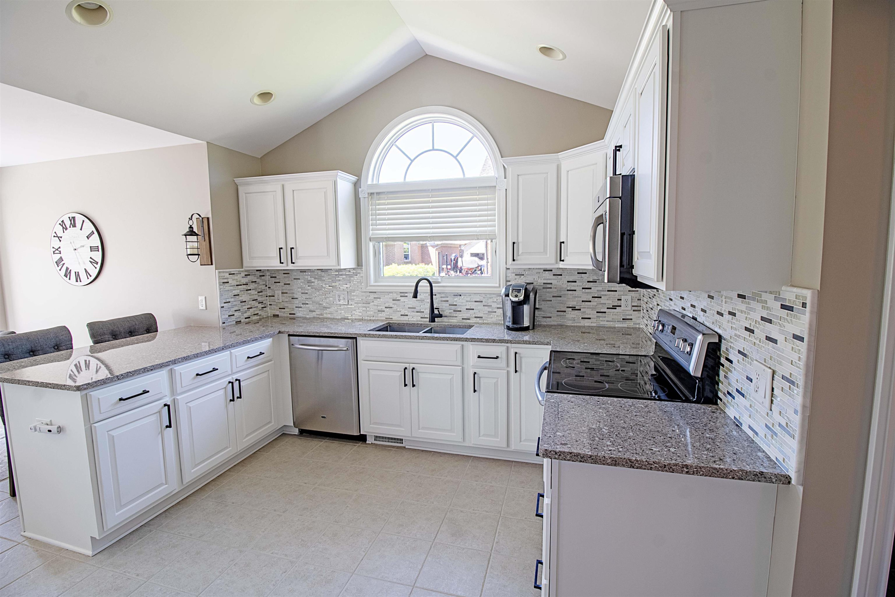 53579 Meadow Creek Drive, New Baltimore, MI 48047 — Photo 18
