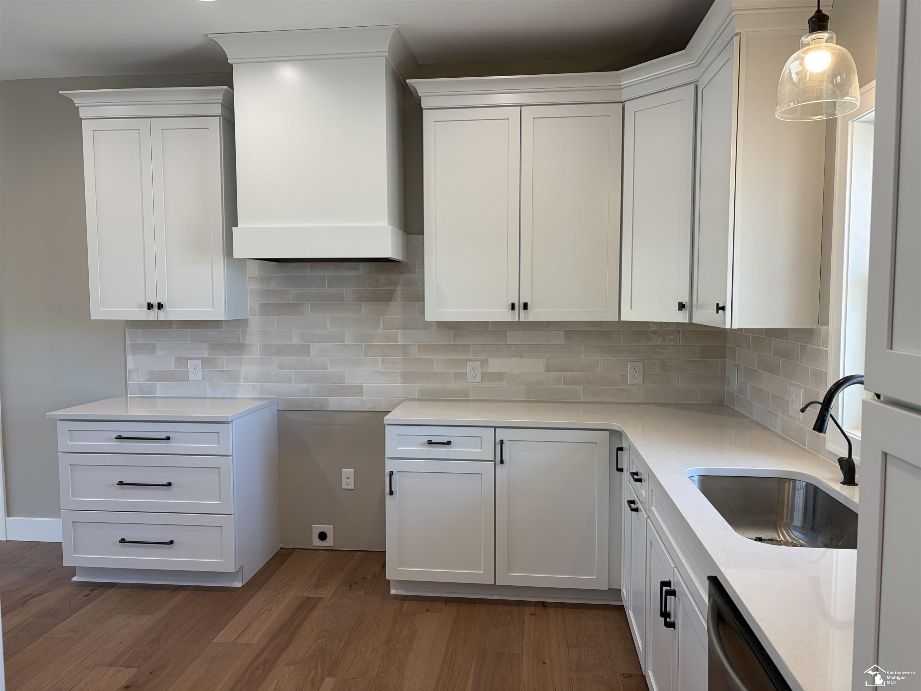 8551 Grafton Road, Newport, MI 48166 — Photo 9