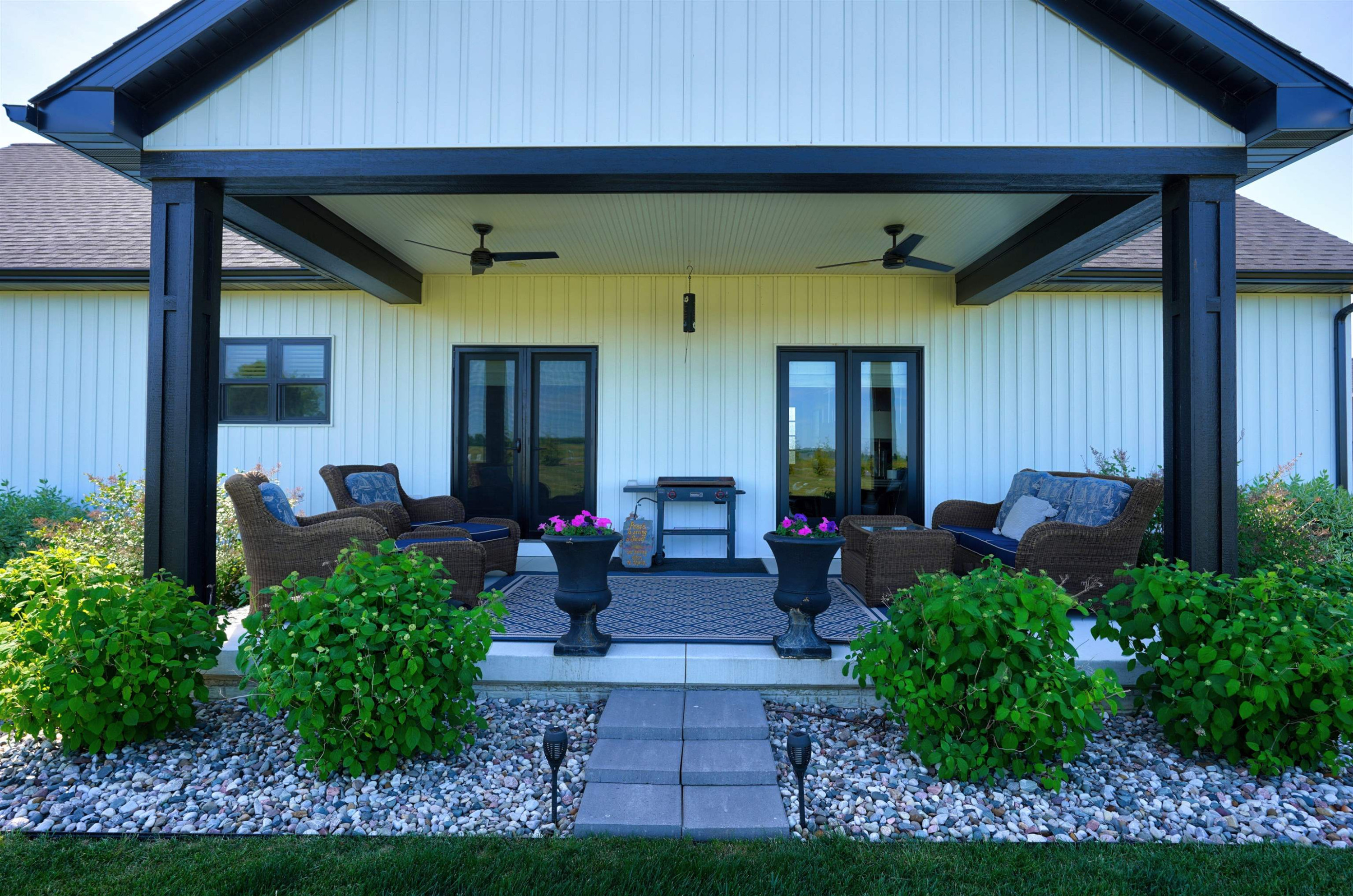 184 Queens Creek Drive, Frankenmuth, MI 48734 — Photo 3