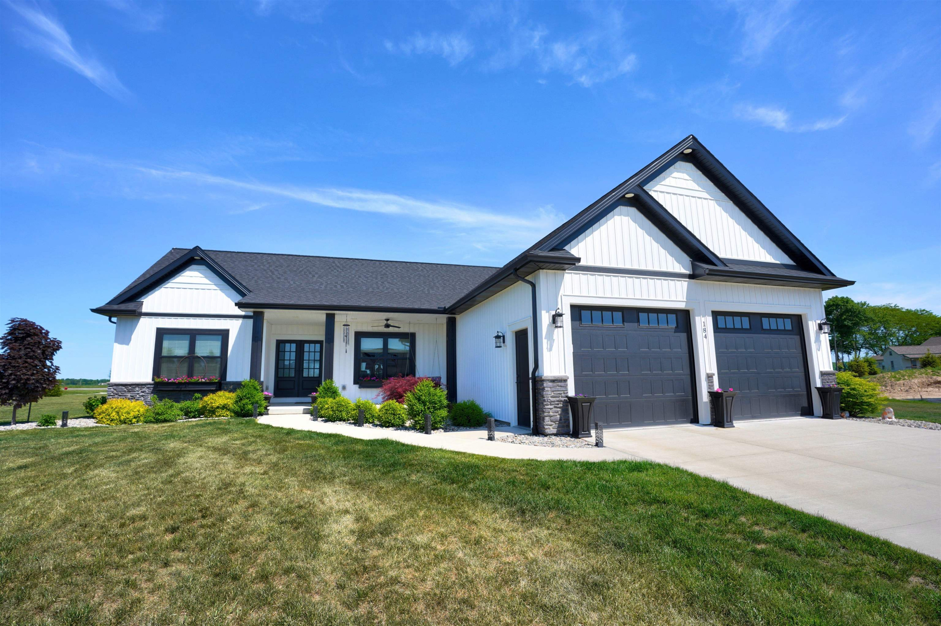 184 Queens Creek Drive, Frankenmuth, MI 48734 — Photo 55