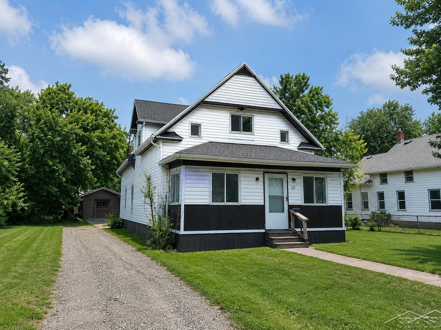 821 S 11th, Saginaw, MI 48601 — front exterior