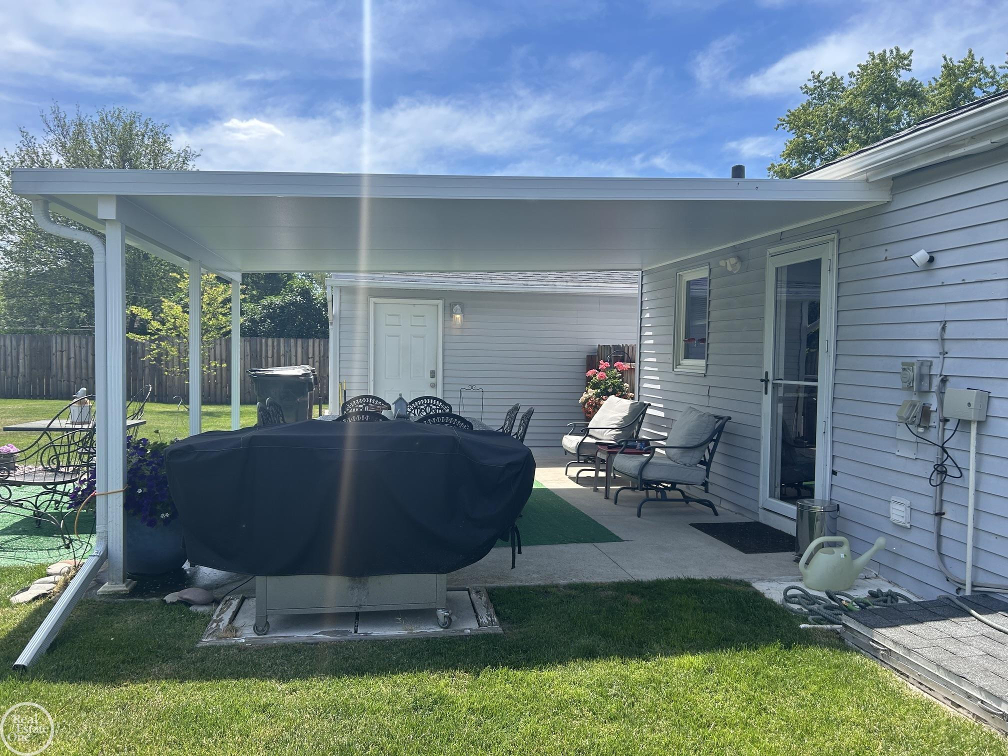 5700 Parkdale Street, Shelby Twp, MI 48317 — Photo 3