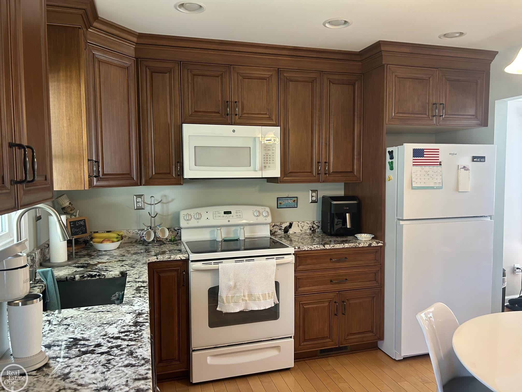 5700 Parkdale Street, Shelby Twp, MI 48317 — Photo 11