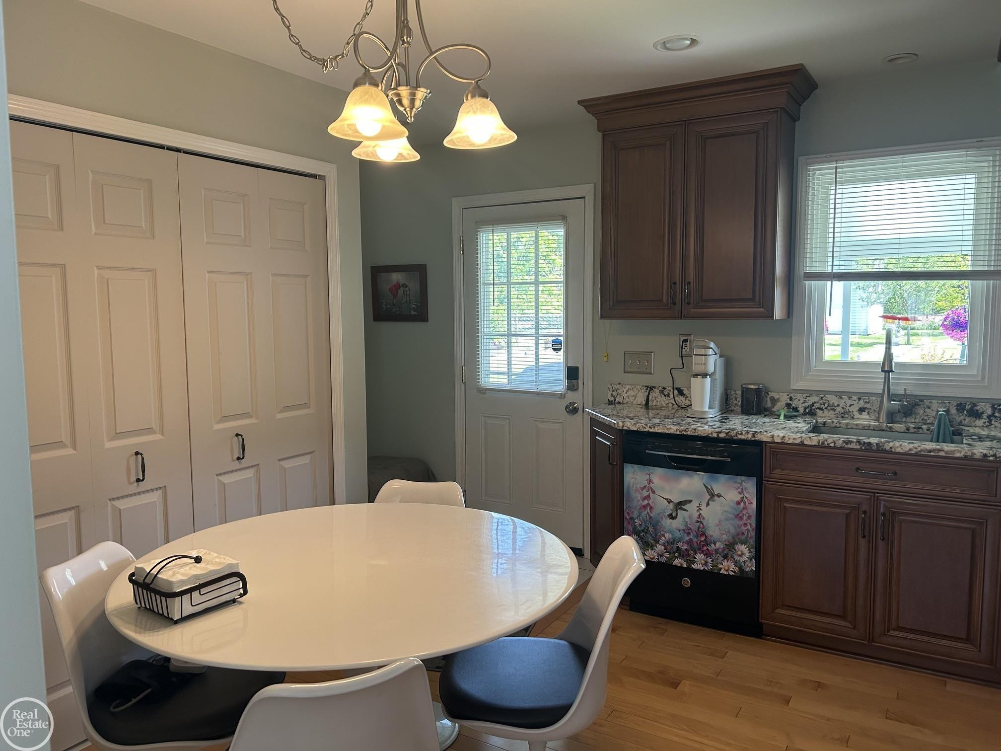 5700 Parkdale Street, Shelby Twp, MI 48317 — Photo 12