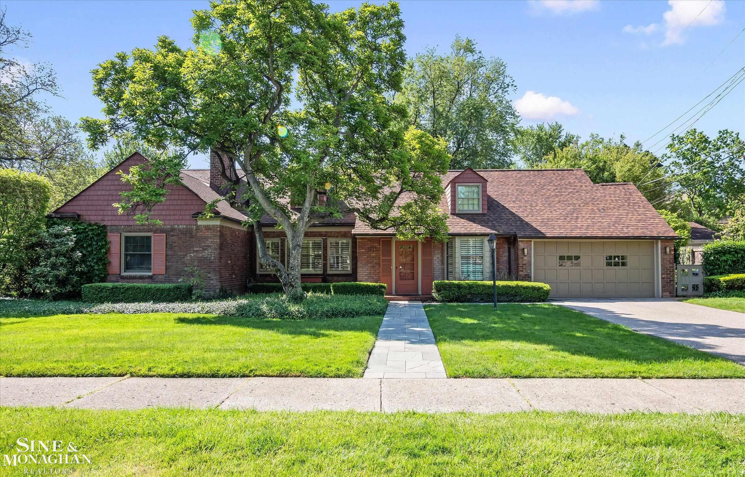 1023 Harvard Road, Grosse Pointe Park, MI 48230 — front exterior