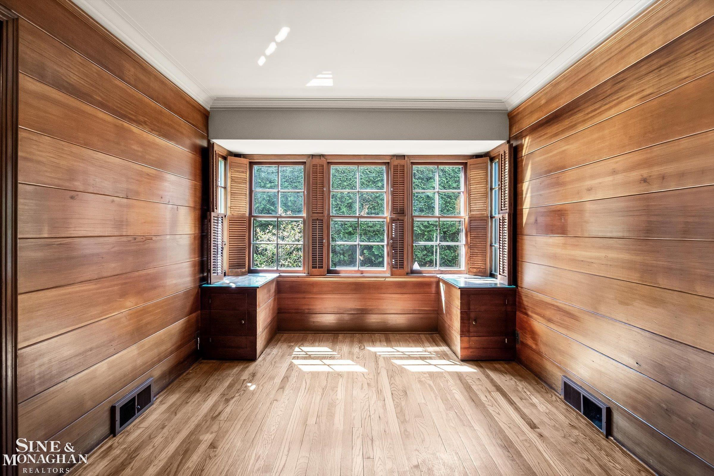 1023 Harvard Road, Grosse Pointe Park, MI 48230 — Photo 9