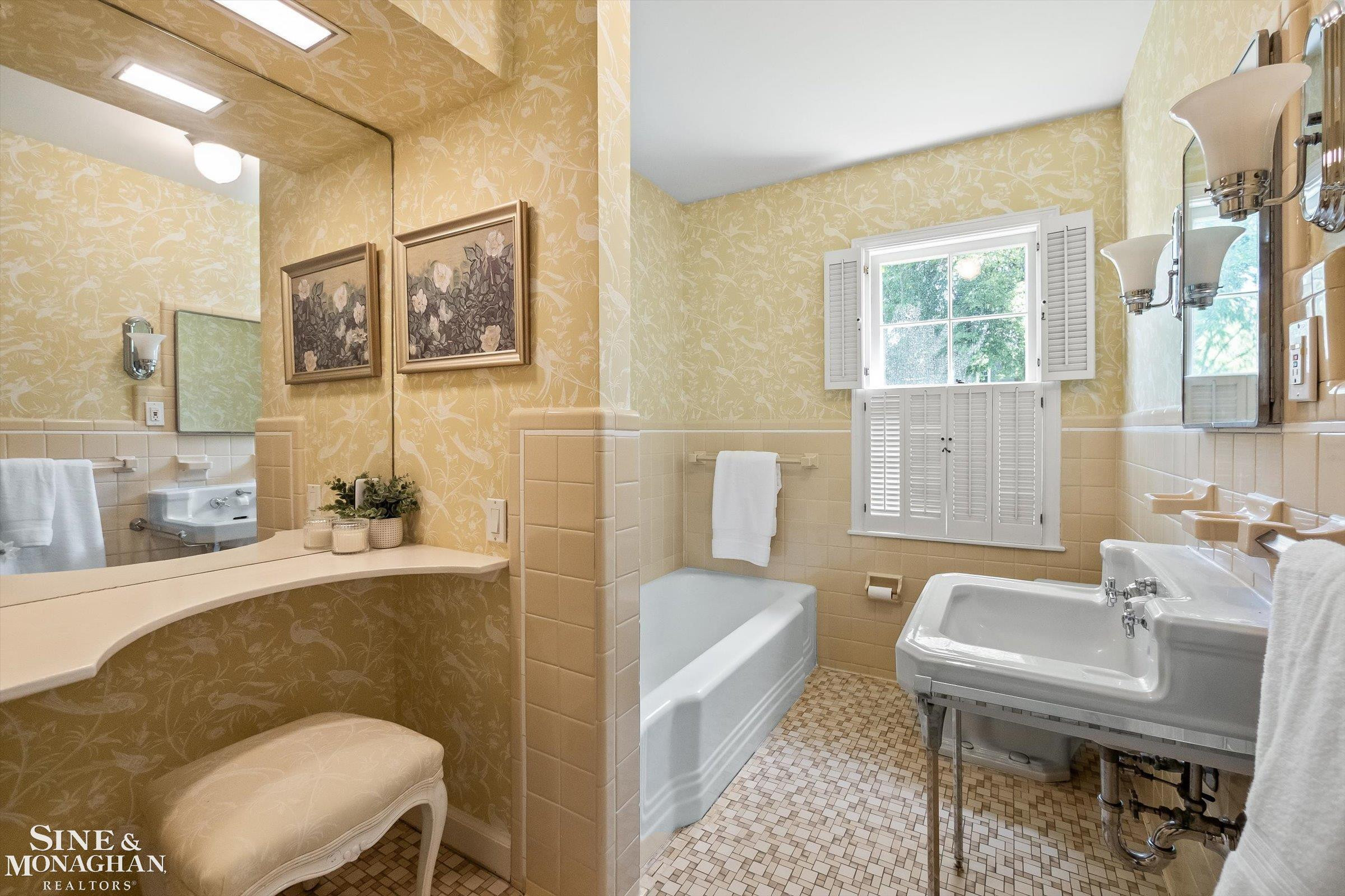 1023 Harvard Road, Grosse Pointe Park, MI 48230 — Photo 25
