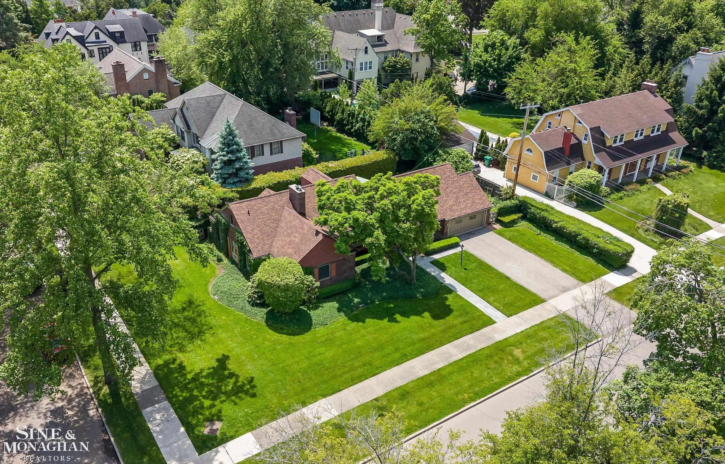 1023 Harvard Road, Grosse Pointe Park, MI 48230 — Photo 43