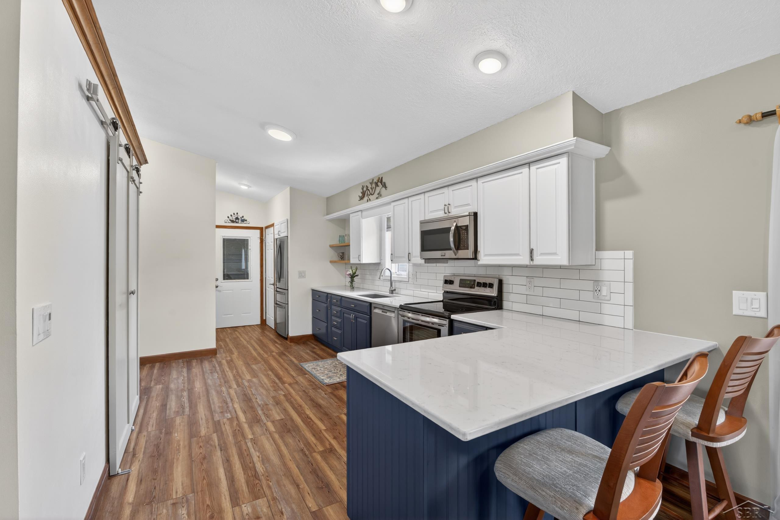 637 Riverview Court, Gladwin, MI 48624 — Photo 12
