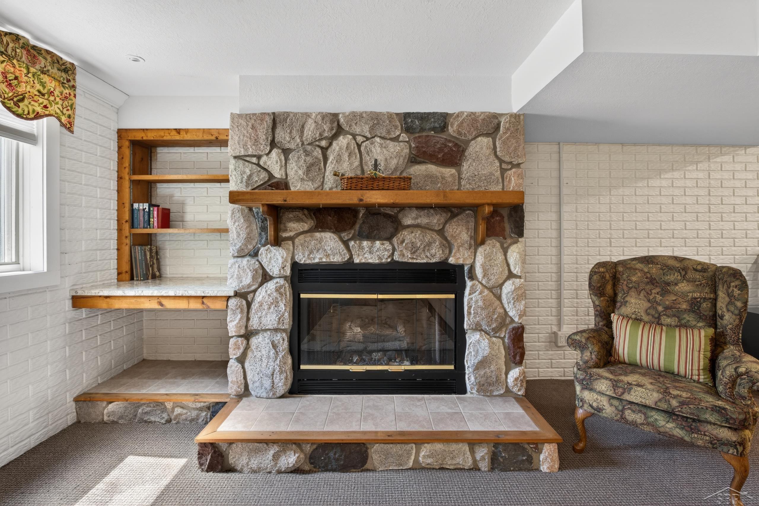 637 Riverview Court, Gladwin, MI 48624 — Photo 31