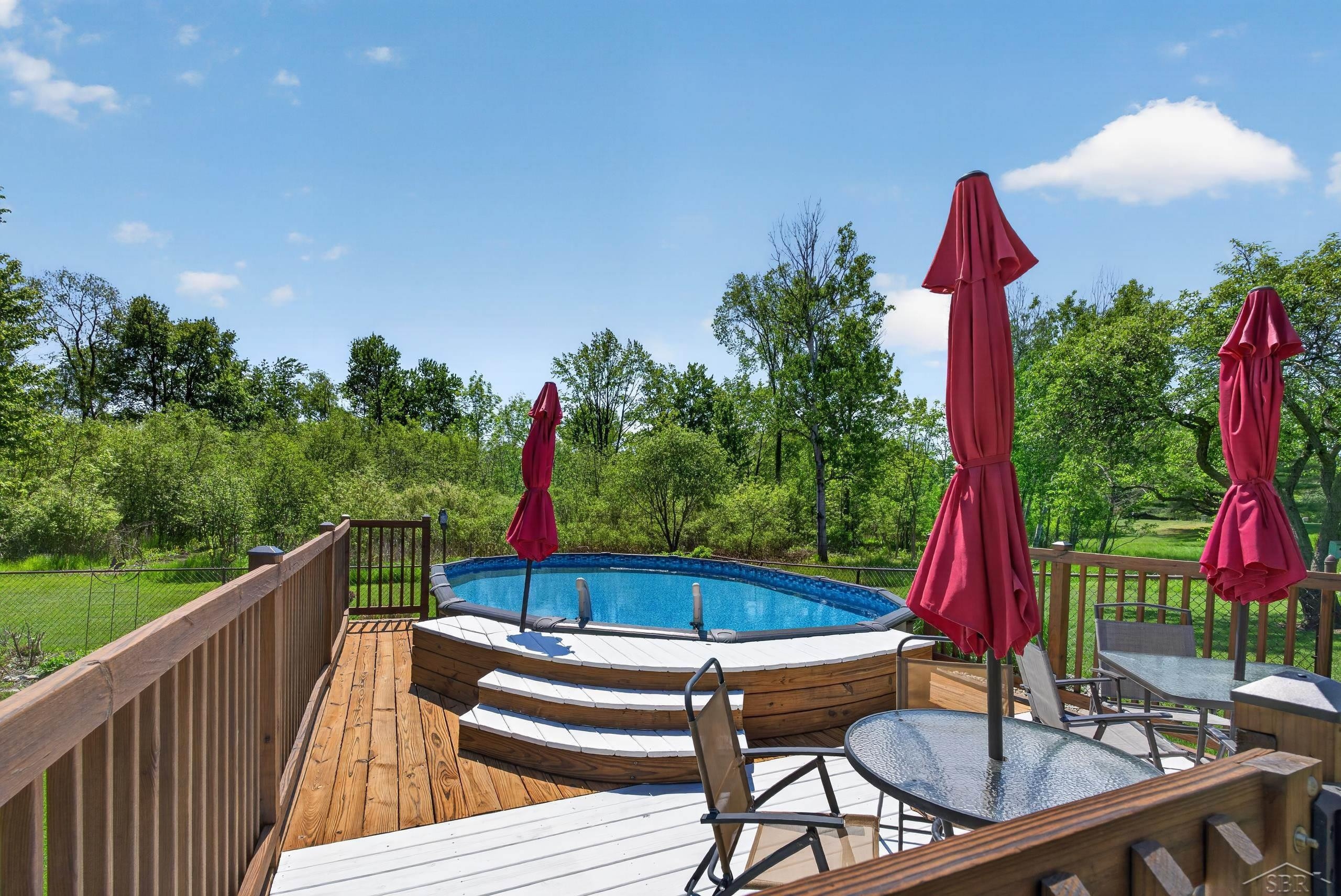637 Riverview Court, Gladwin, MI 48624 — Photo 43