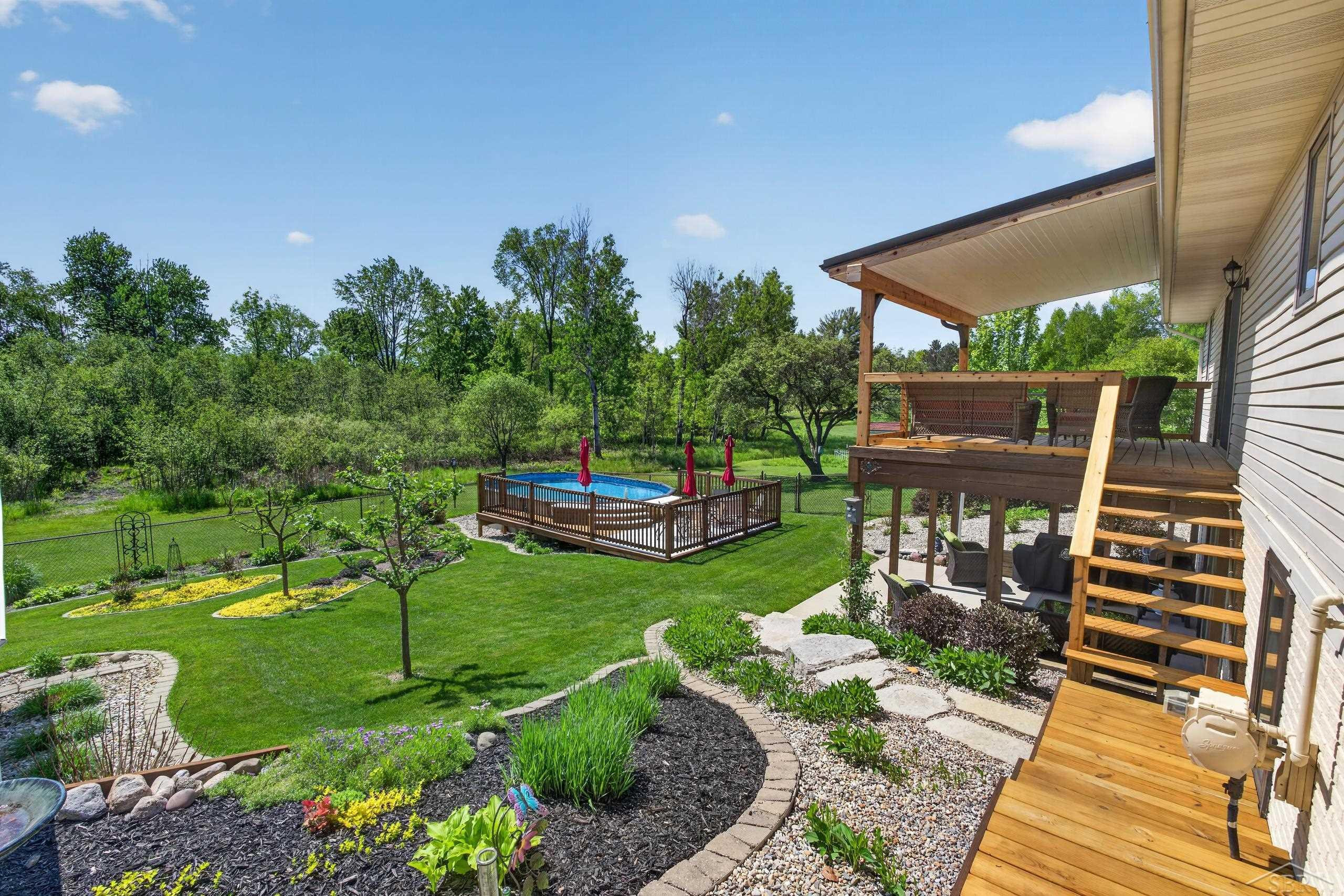 637 Riverview Court, Gladwin, MI 48624 — Photo 45