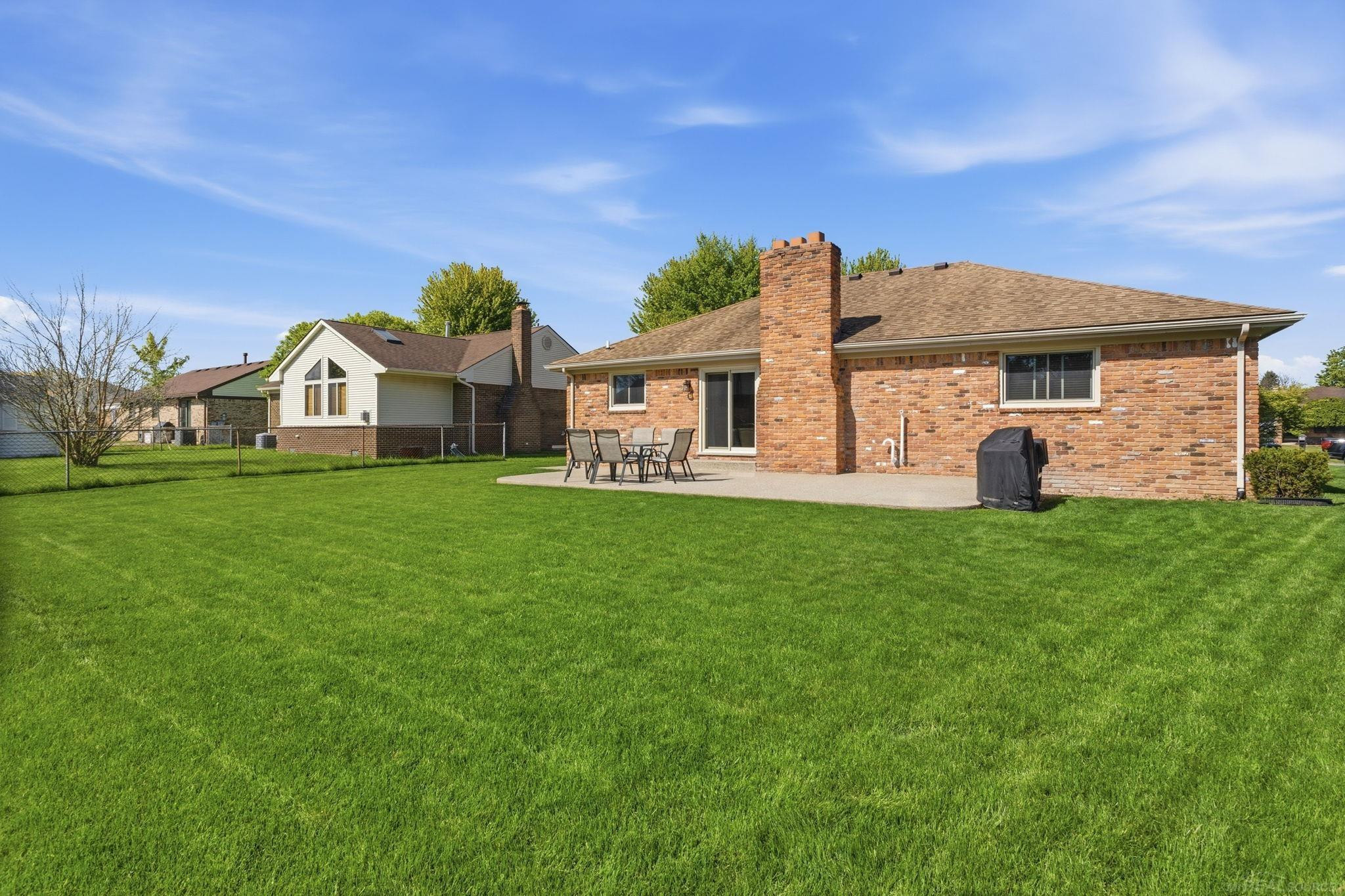 46346 Hollowoode Lane, Macomb, MI 48044 — Photo 25