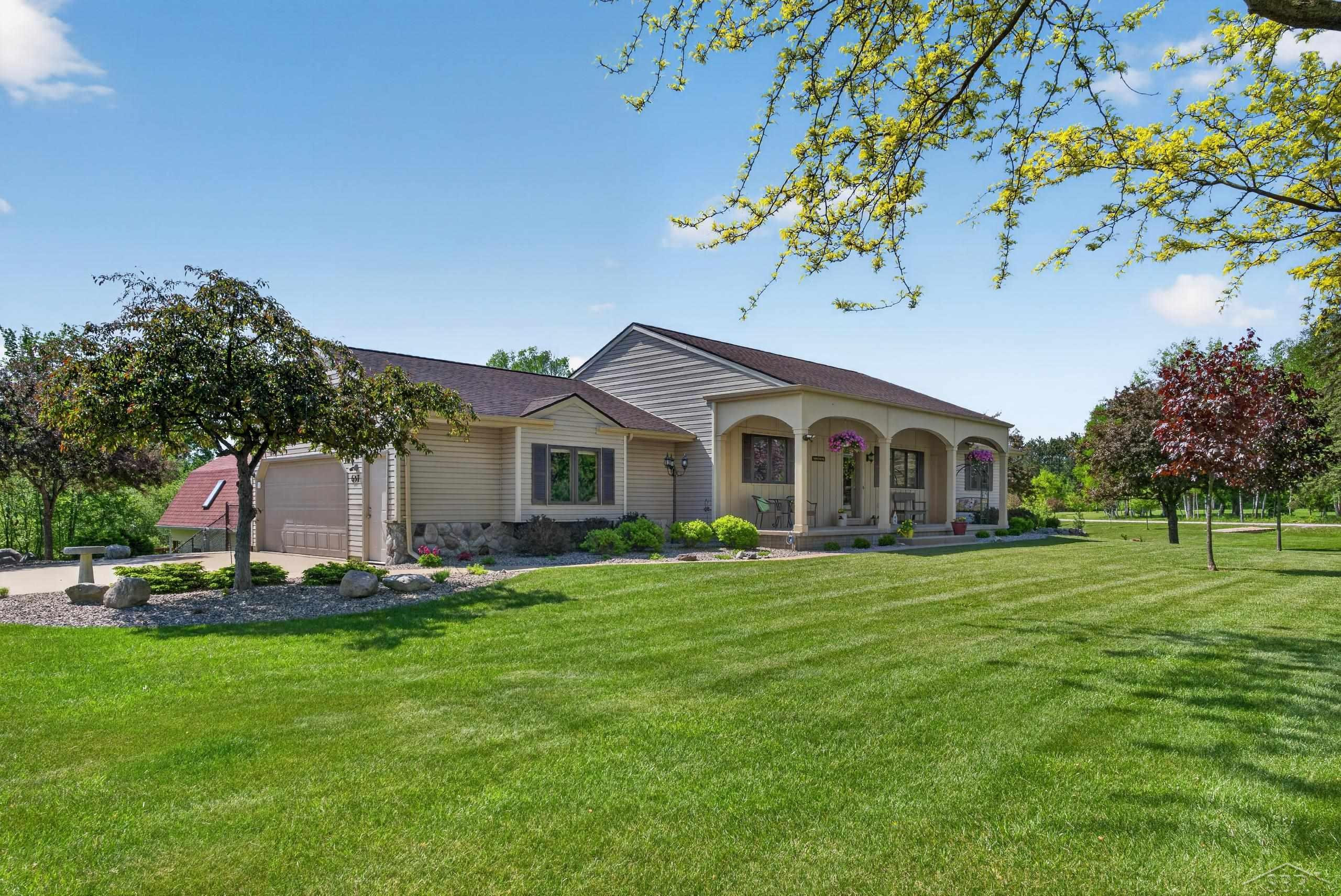 637 Riverview Court, Gladwin, MI 48624 — Photo 51