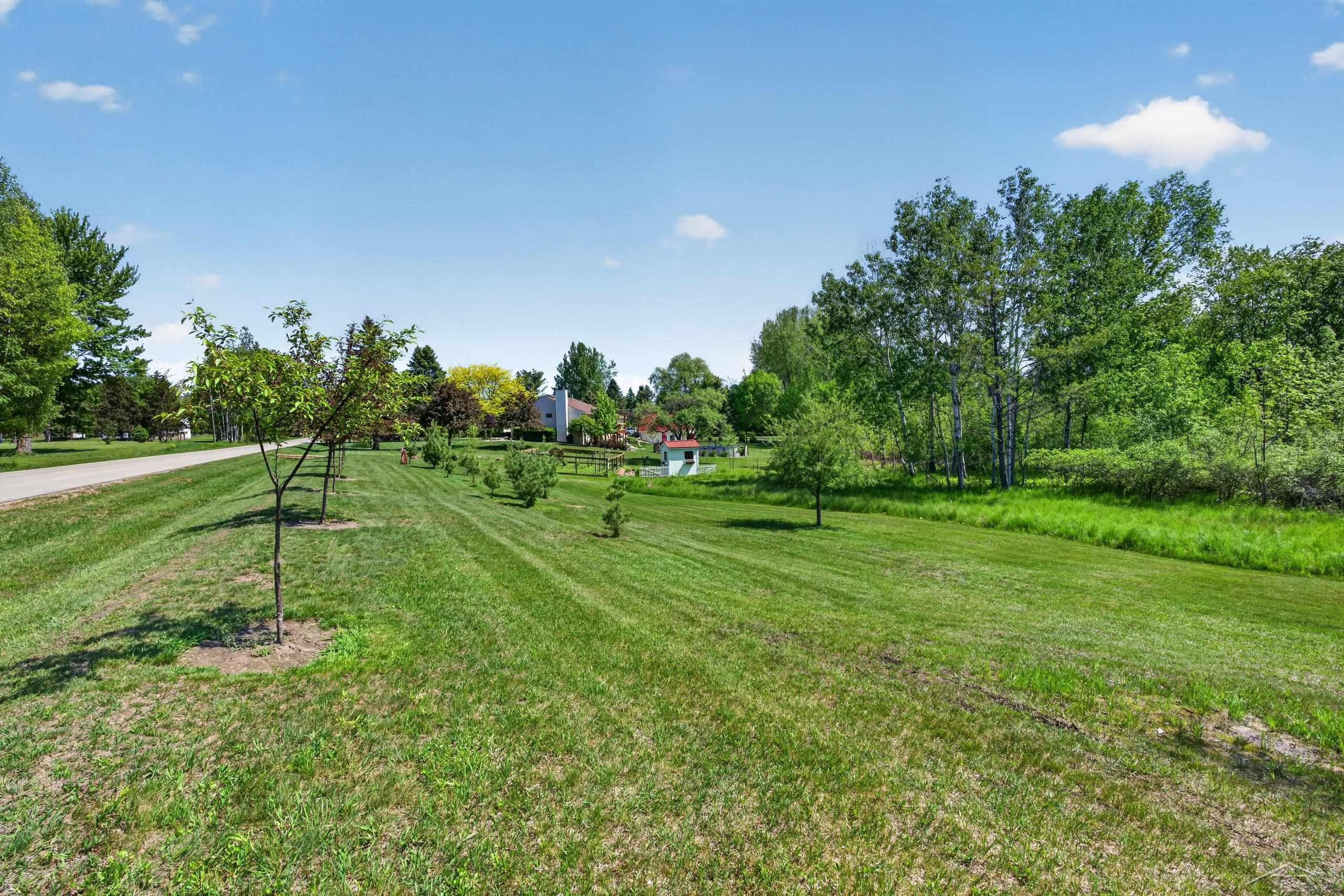 637 Riverview Court, Gladwin, MI 48624 — Photo 56