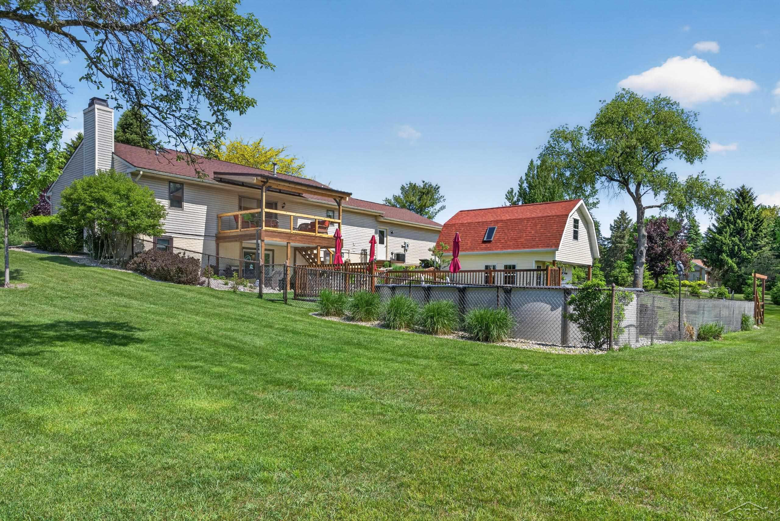637 Riverview Court, Gladwin, MI 48624 — Photo 59