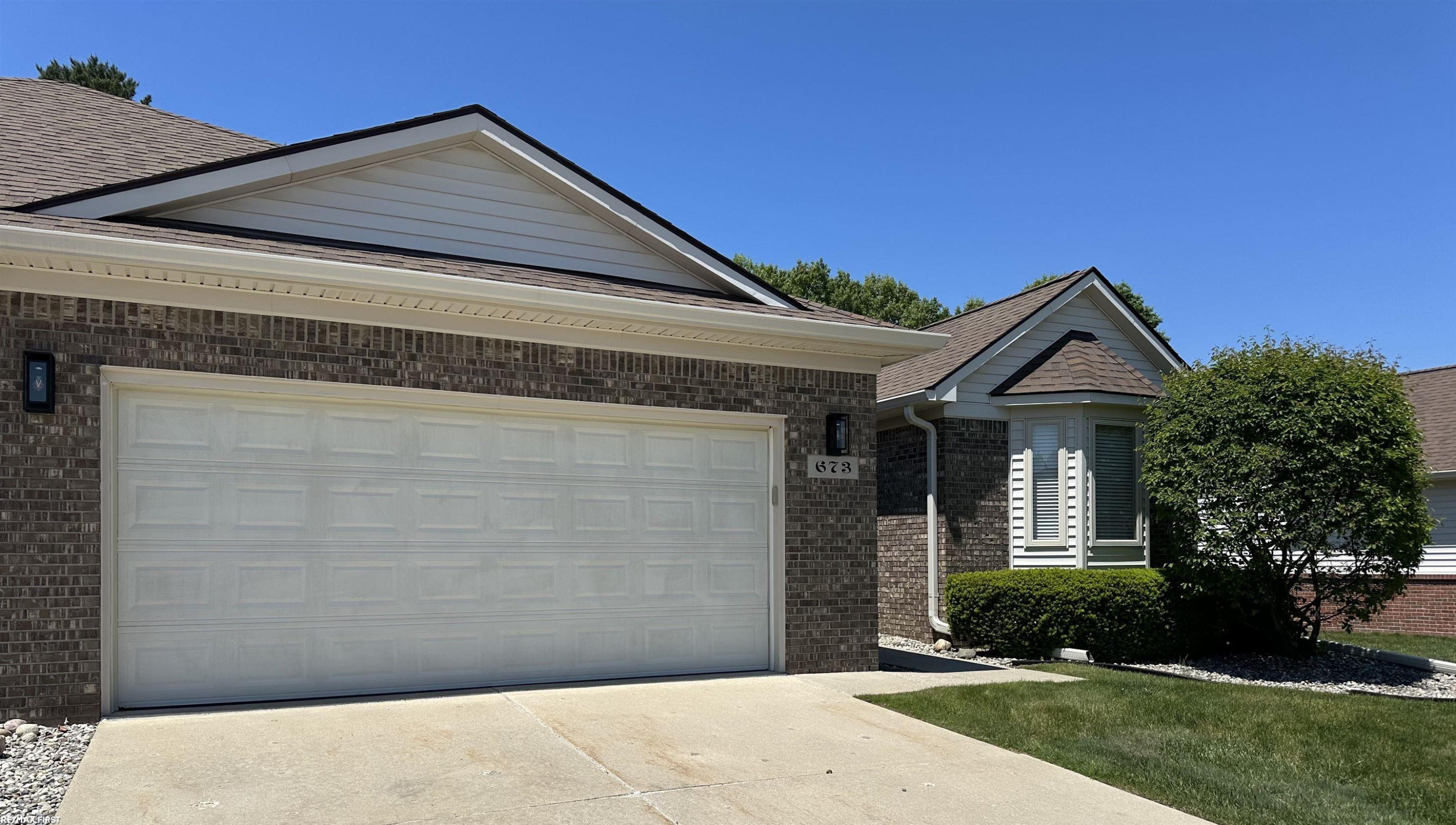 673 W Snowbird Circle, MI 48079 — front exterior