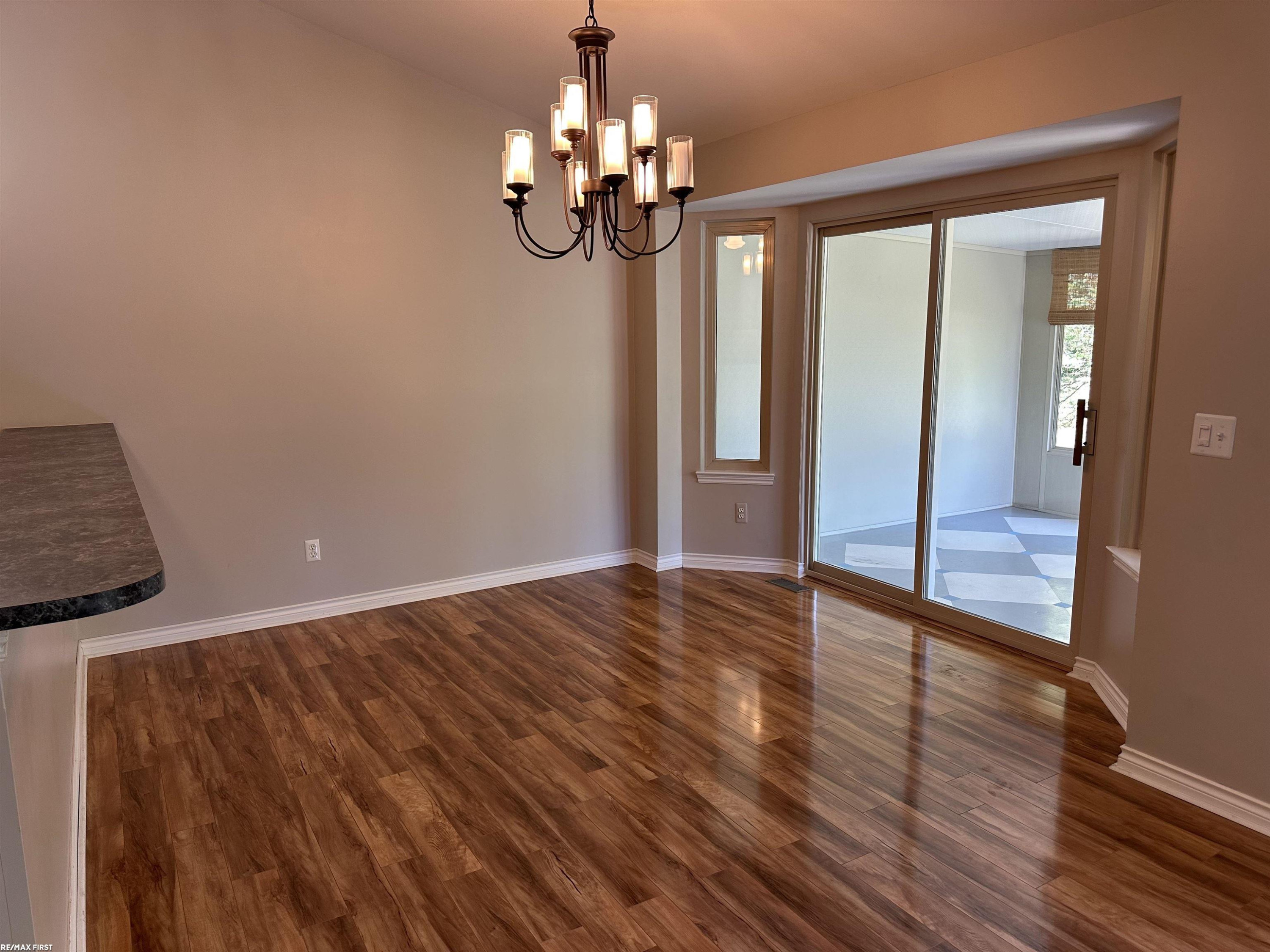 673 W Snowbird Circle, MI 48079 — Photo 6