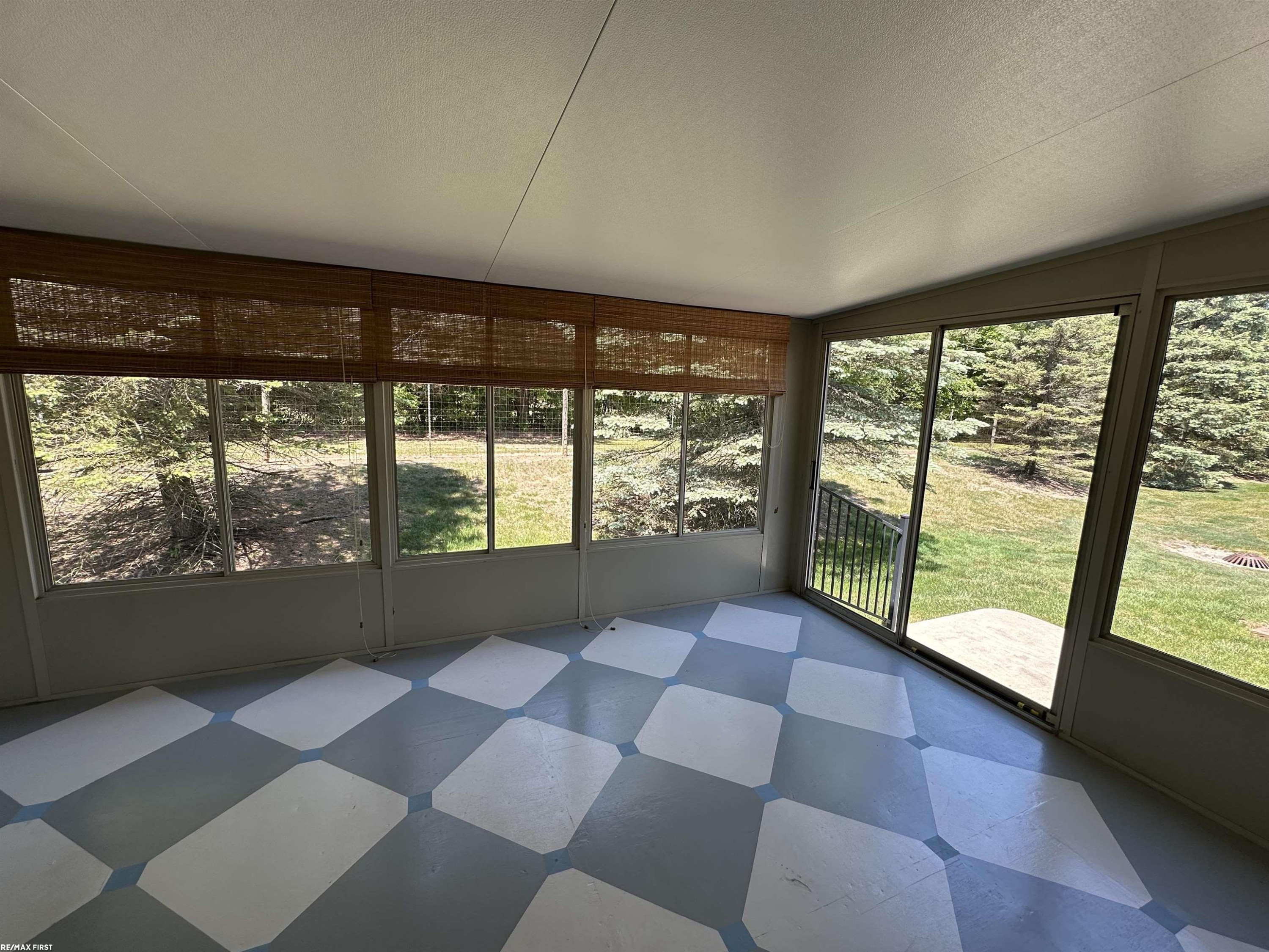 673 W Snowbird Circle, MI 48079 — Photo 22