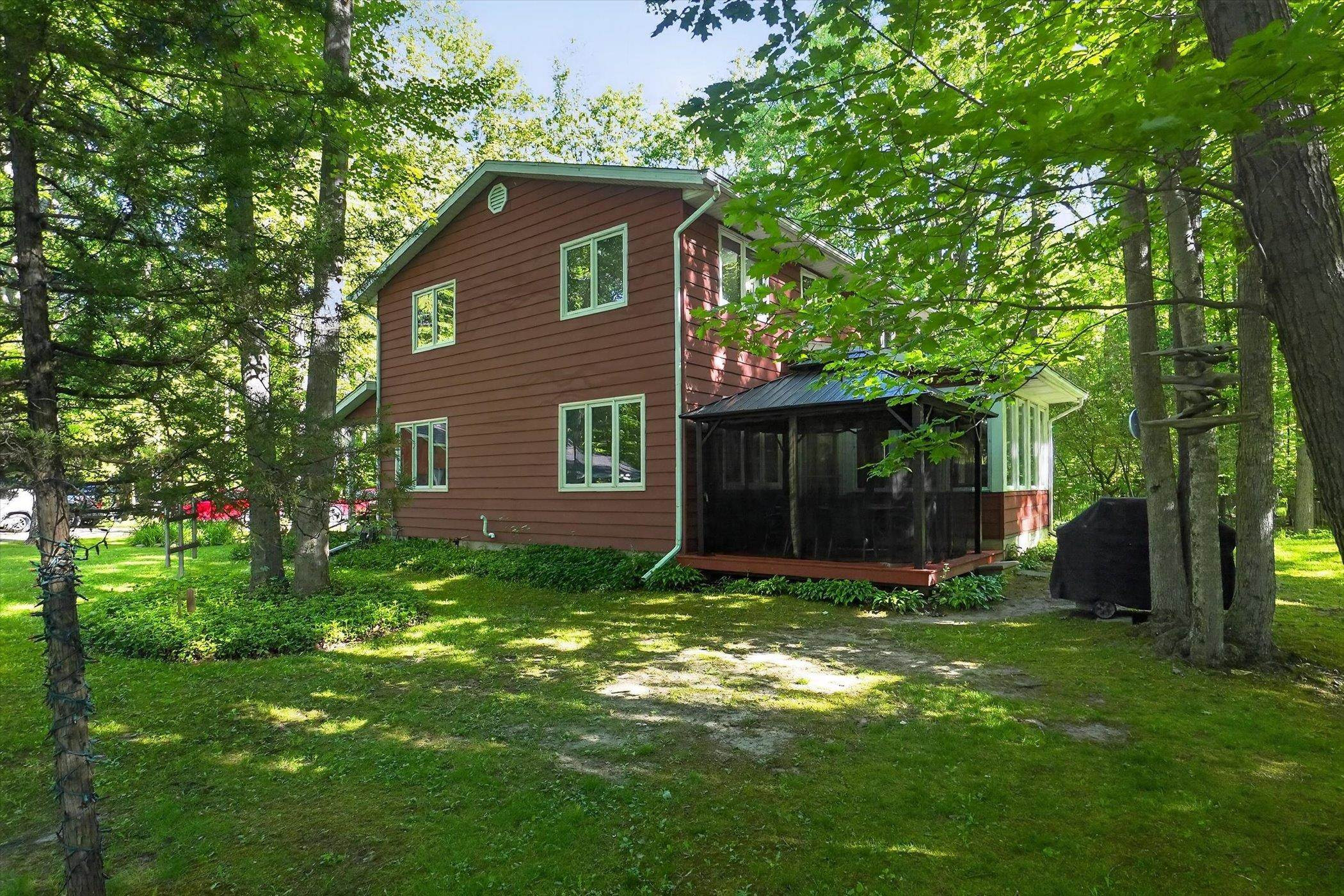 12385 Baumgartner Road, Saint Charles, MI 48655 — Photo 3