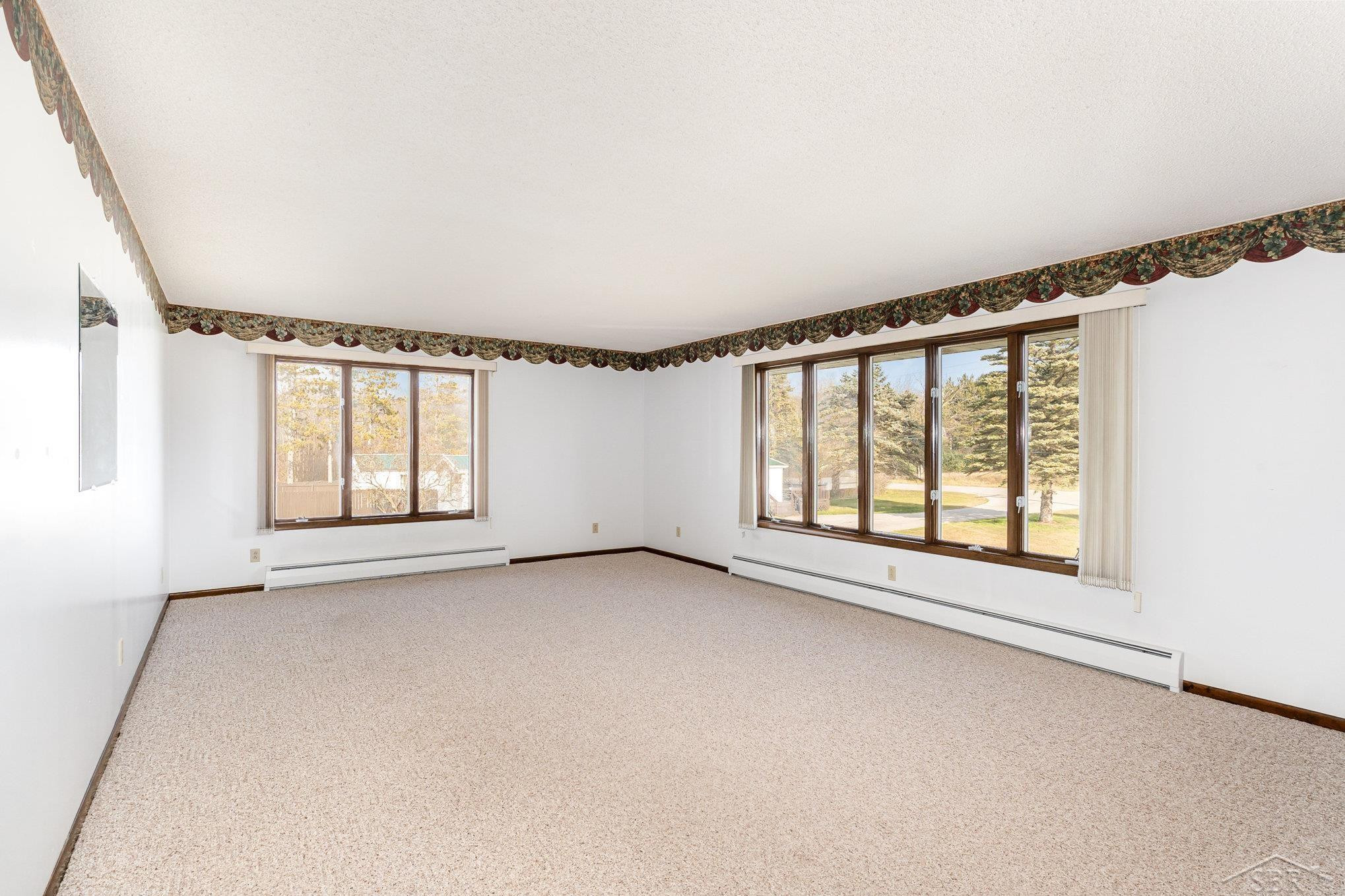 3532 S Ten Mile Road, Breckenridge, MI 48615 — Photo 3