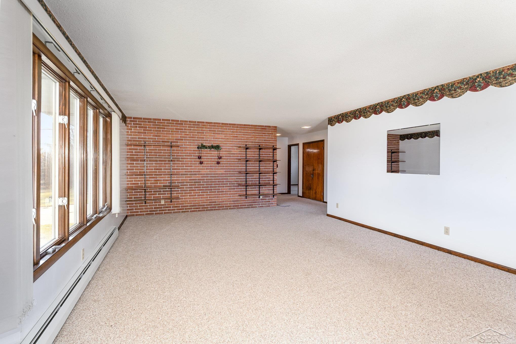 3532 S Ten Mile Road, Breckenridge, MI 48615 — Photo 4