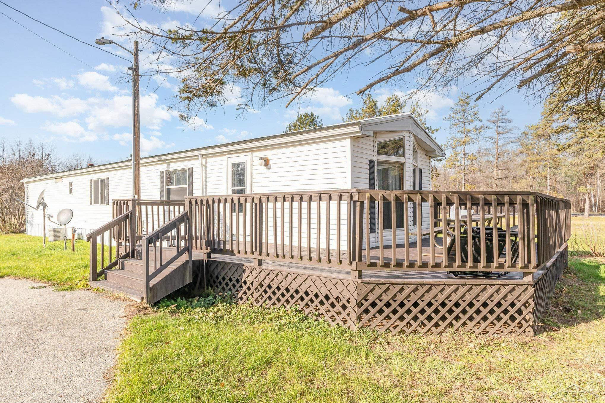 3532 S Ten Mile Road, Breckenridge, MI 48615 — Photo 22