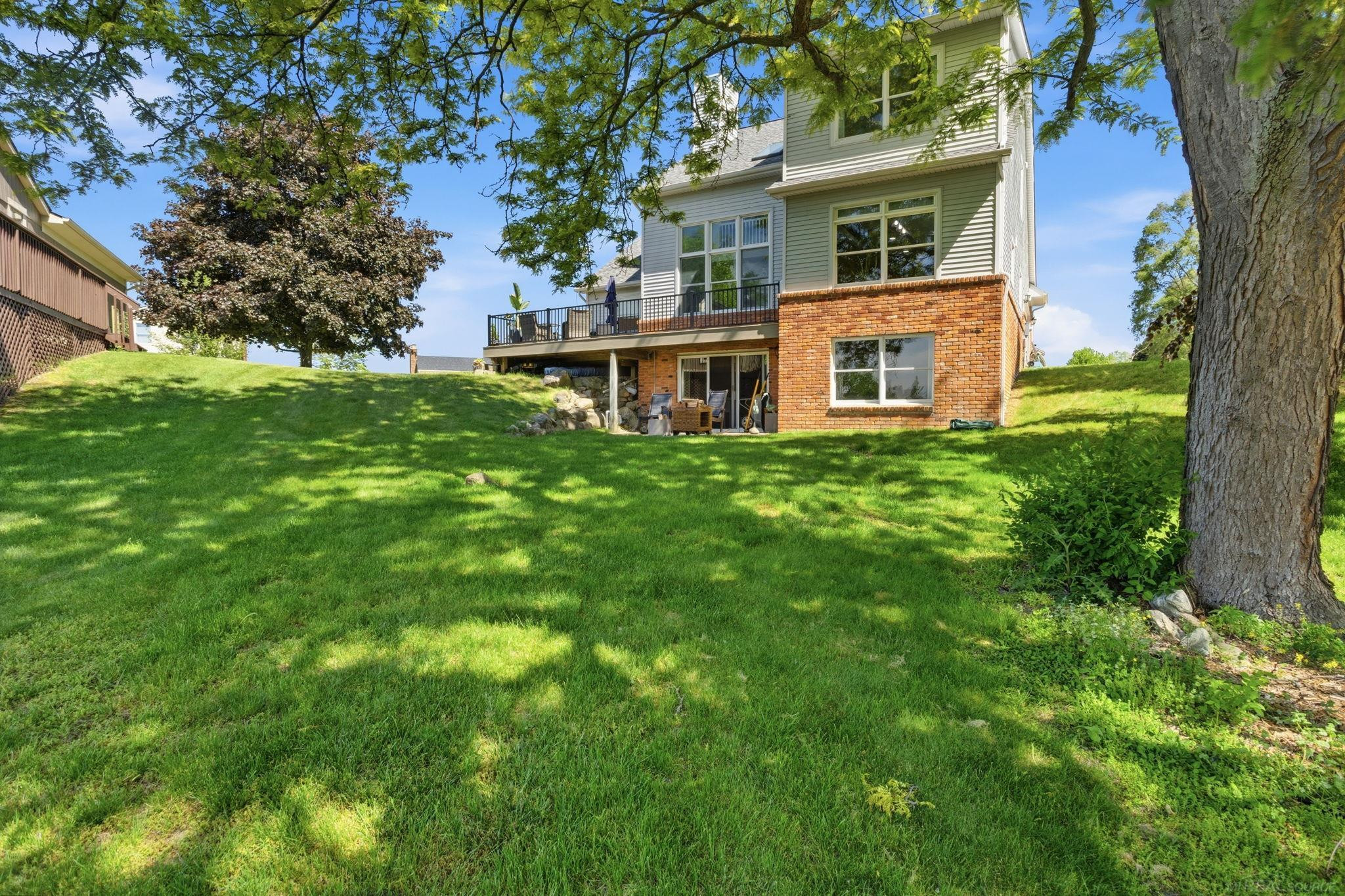 565 Lakes Edge Drive, Oxford, MI 48371 — Photo 38