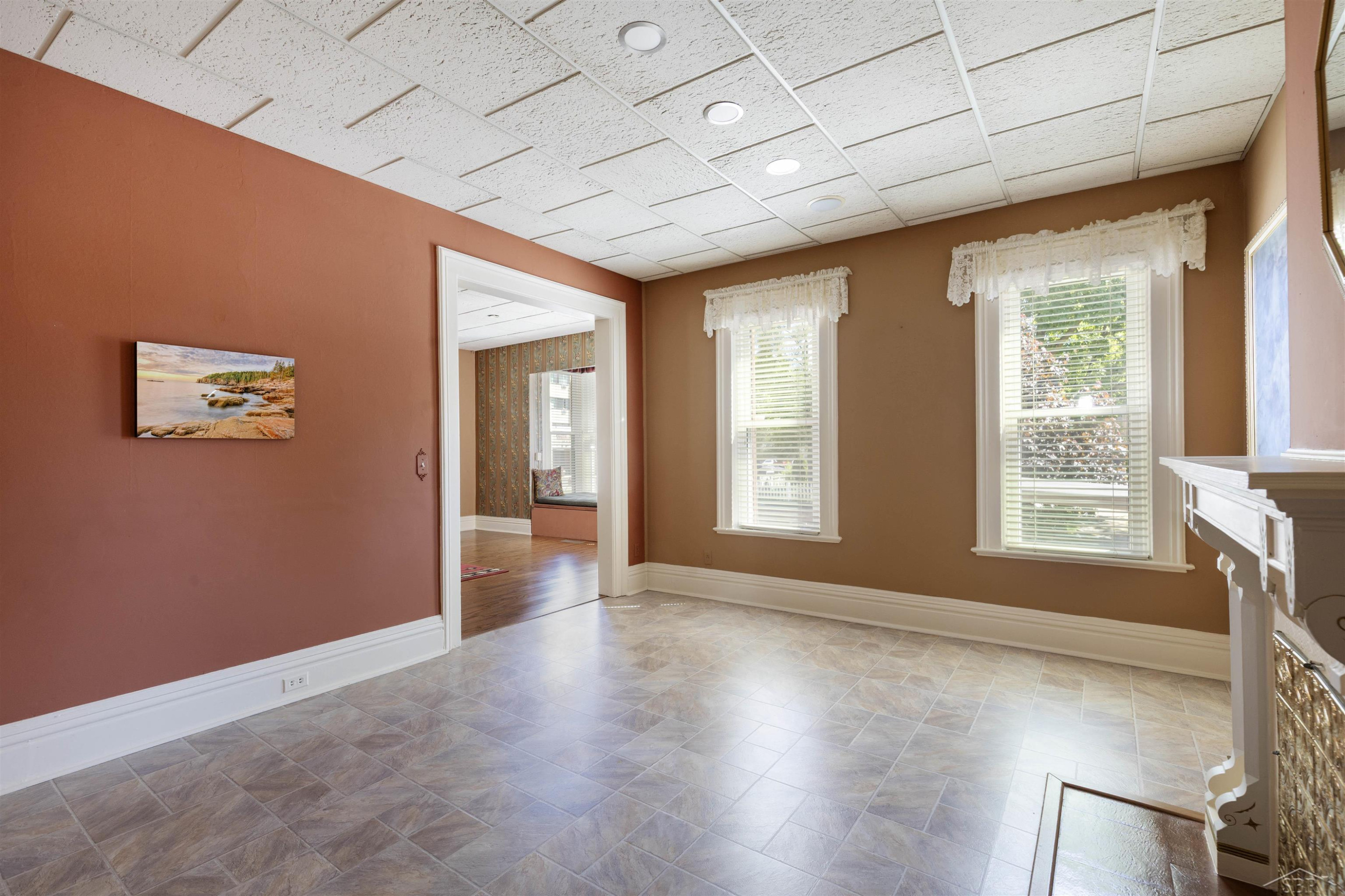 601 N Van Buren Street, Bay City, MI 48708 — Photo 15