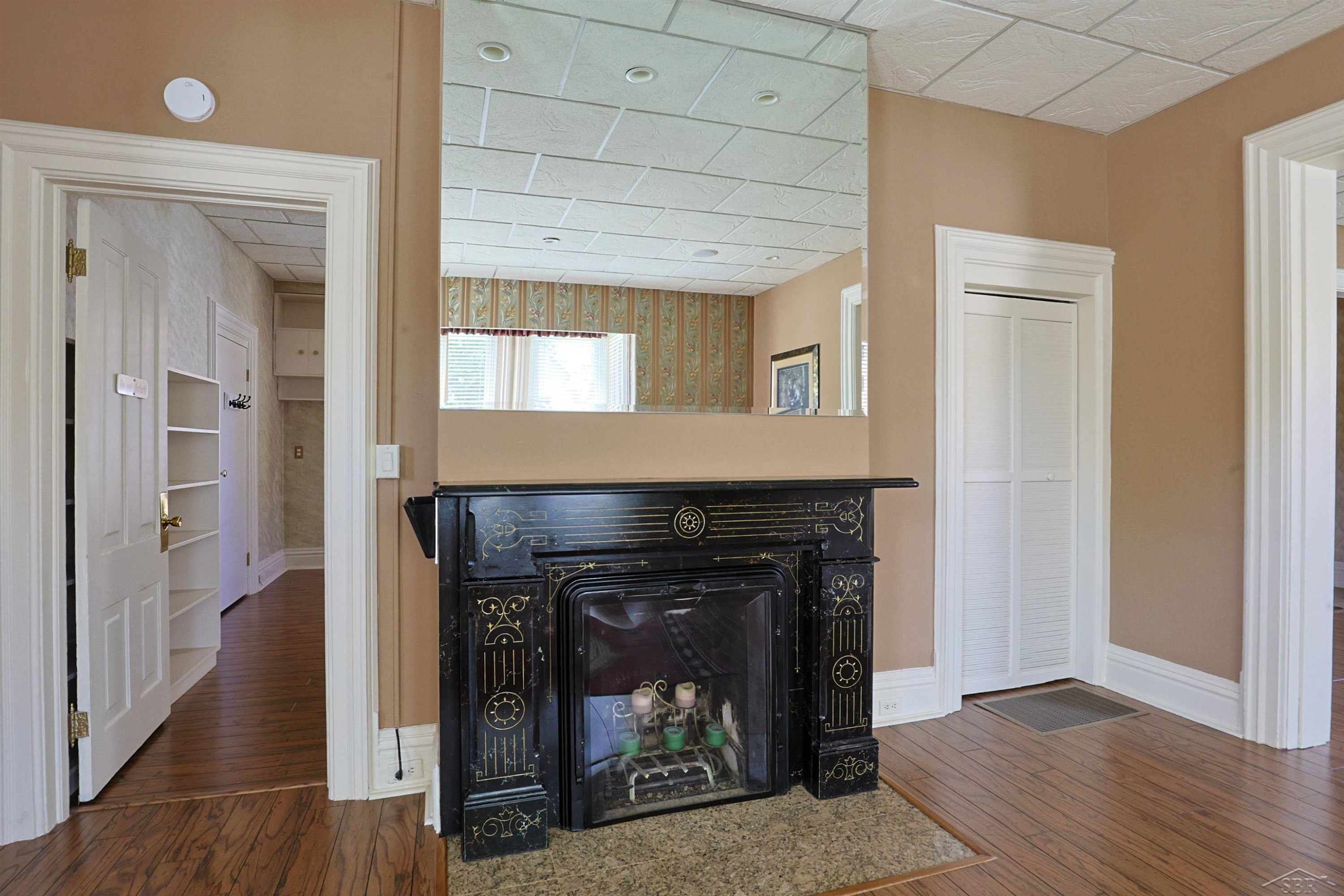 601 N Van Buren Street, Bay City, MI 48708 — Photo 18