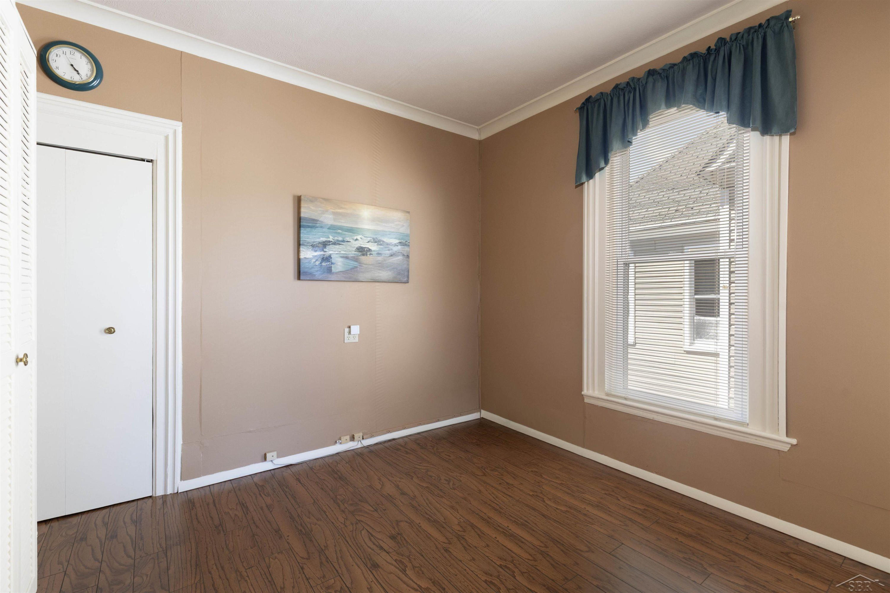 601 N Van Buren Street, Bay City, MI 48708 — Photo 32