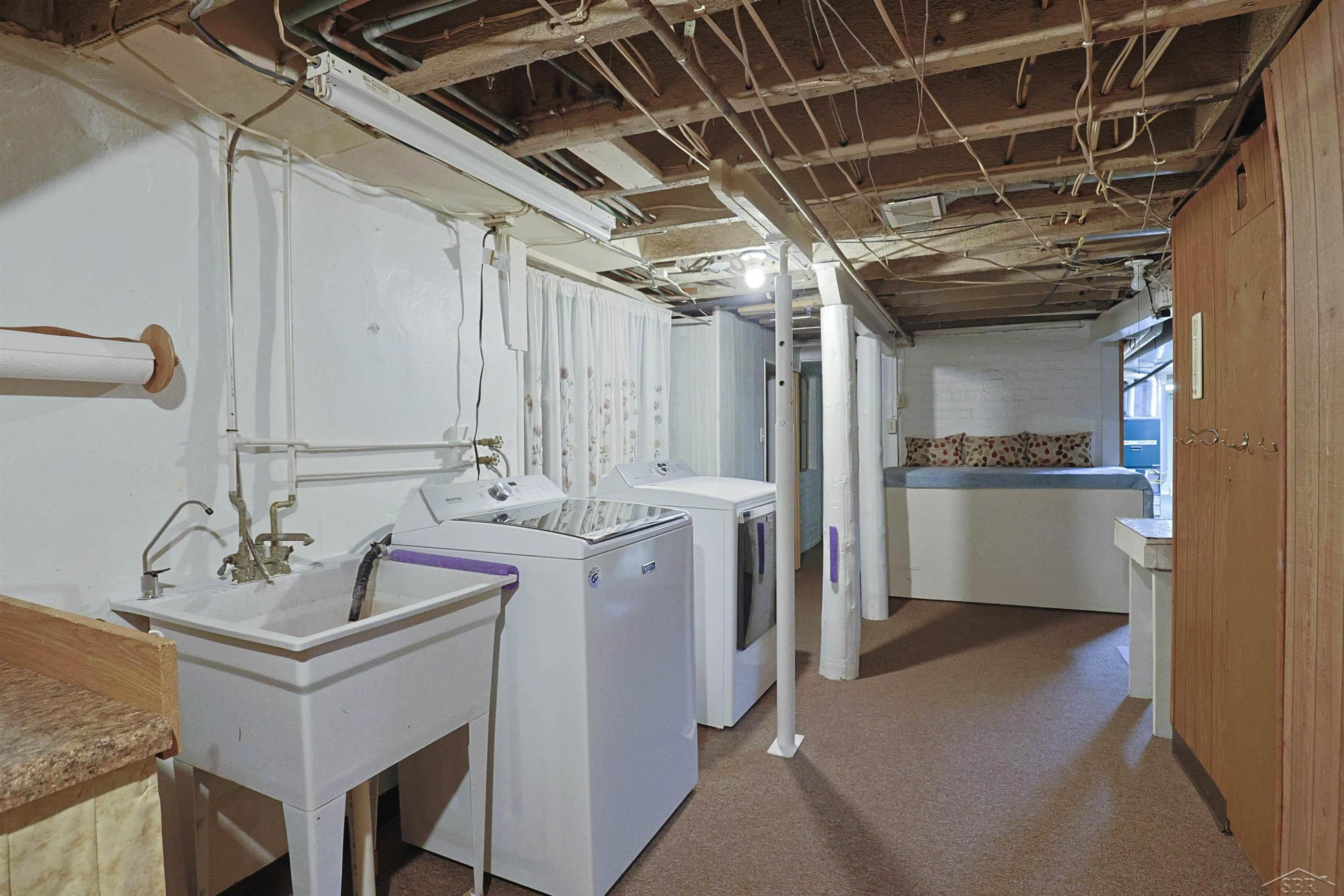 601 N Van Buren Street, Bay City, MI 48708 — Photo 43
