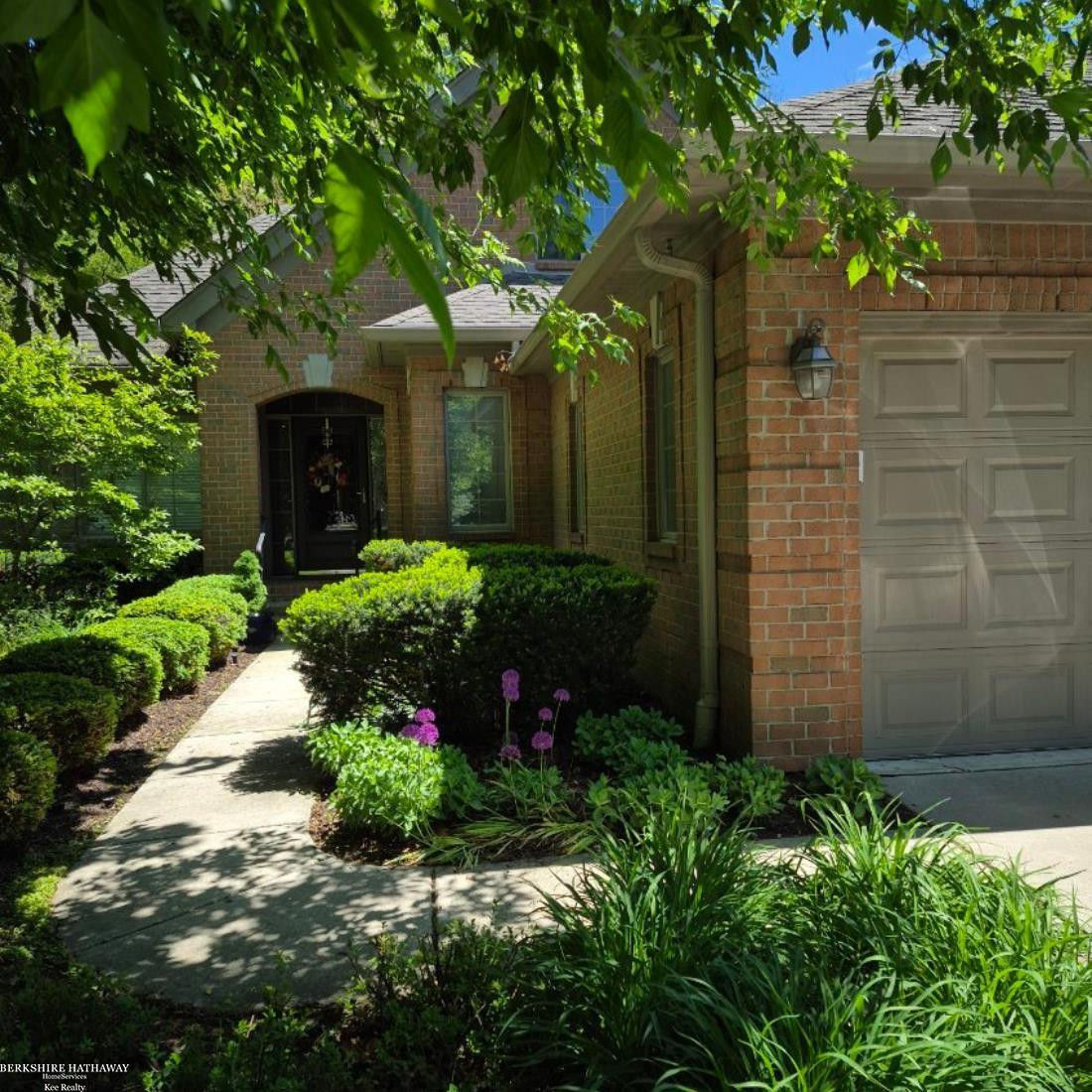 50804 Redwood Lane, New Baltimore, MI 48047 — Photo 32