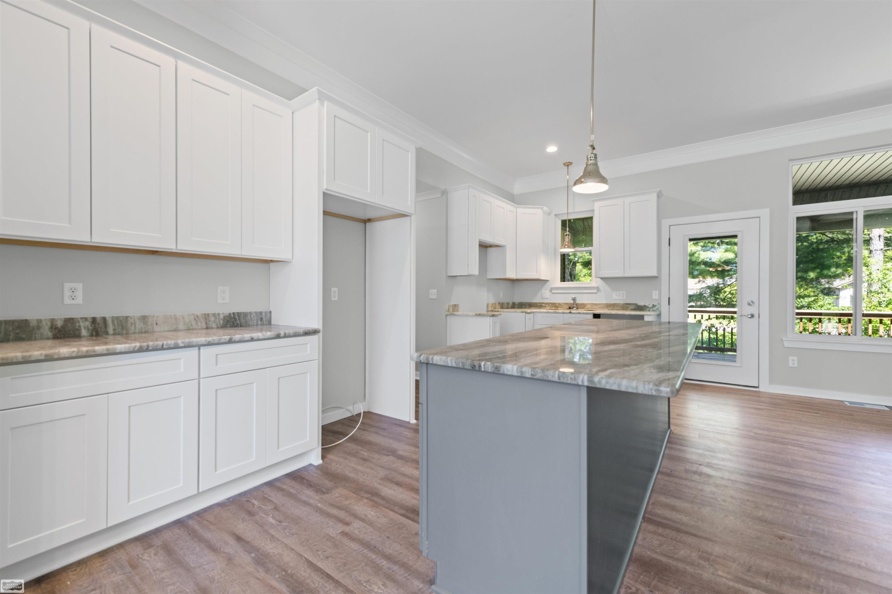 3702 N Athanasia Way, MI 48059 — Photo 12
