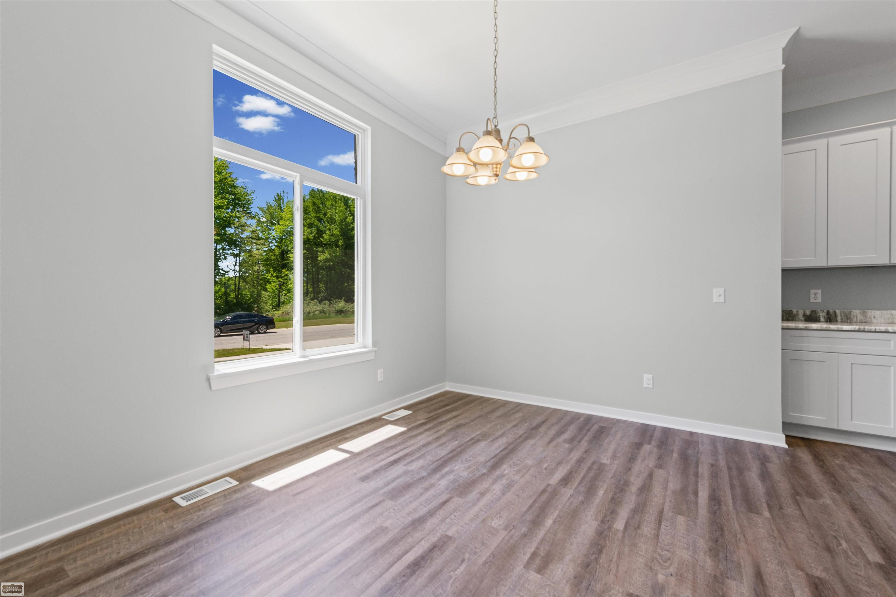 3702 N Athanasia Way, MI 48059 — Photo 13