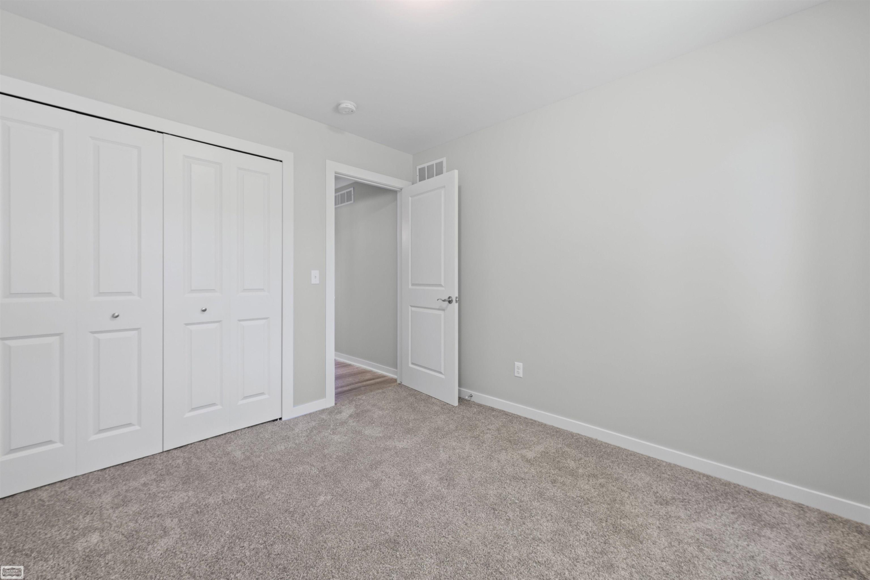 3702 N Athanasia Way, MI 48059 — Photo 20