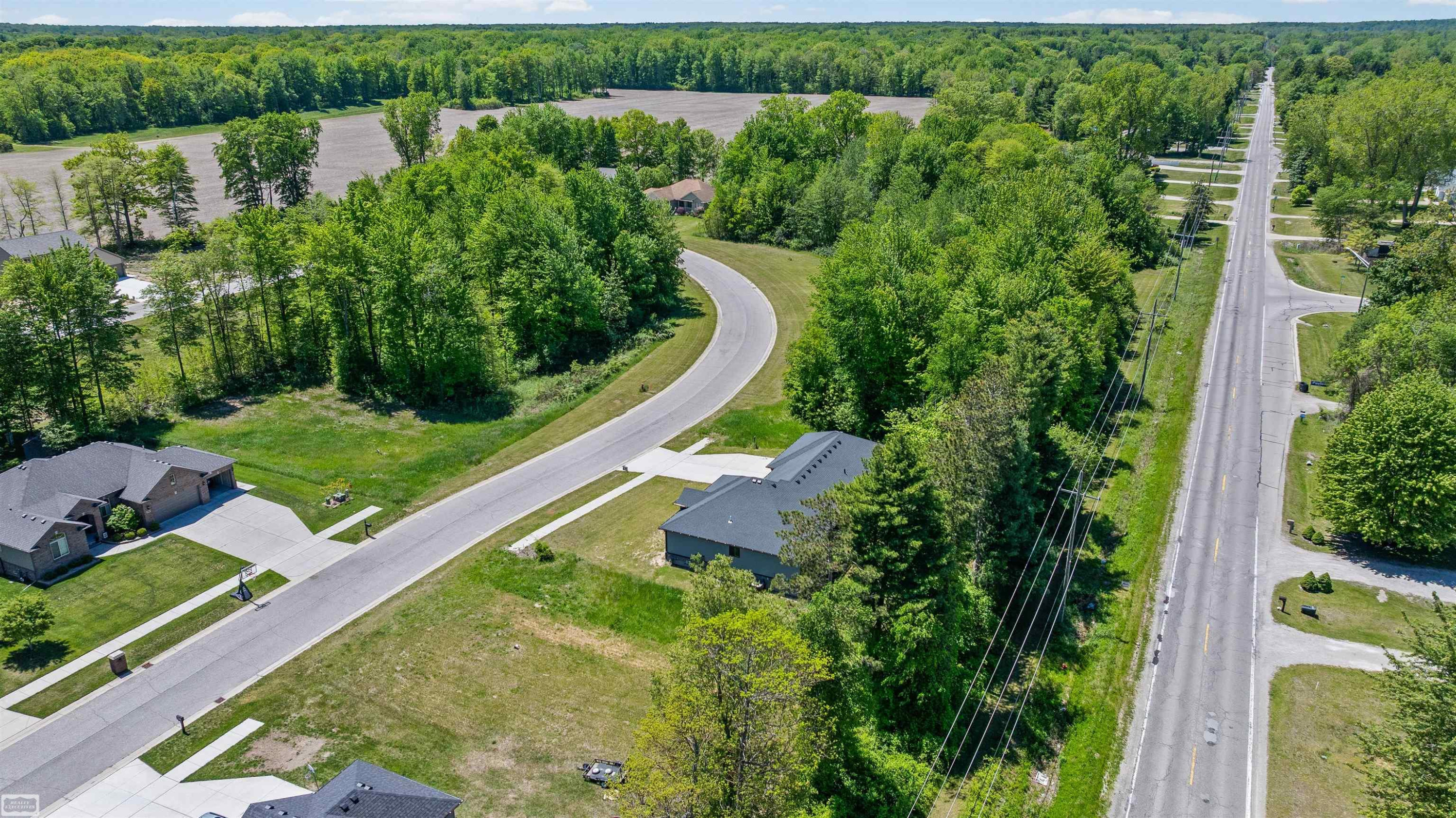 3702 N Athanasia Way, MI 48059 — Photo 41