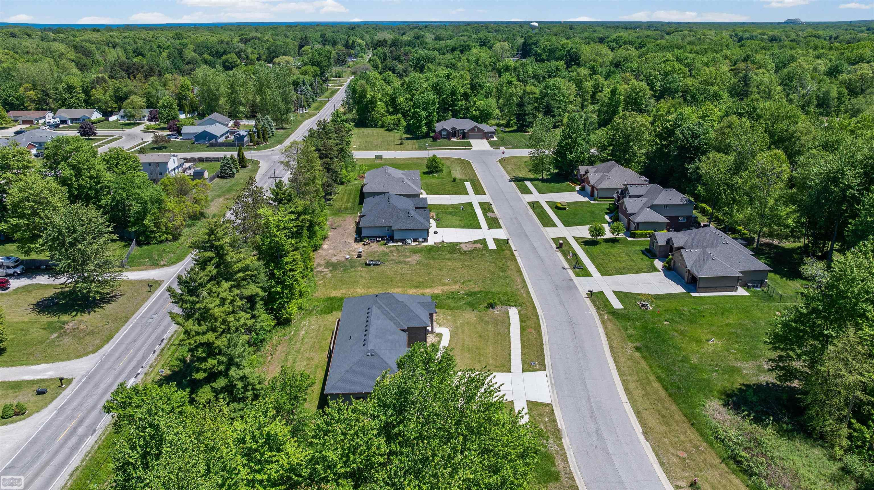 3702 N Athanasia Way, MI 48059 — Photo 42