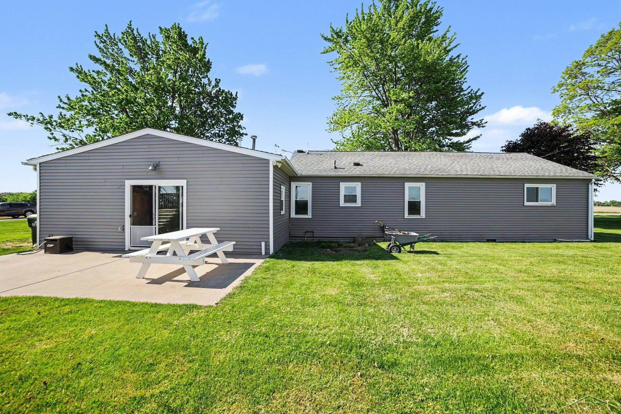 670 Hotchkiss Road, Auburn, MI 48611 — Photo 22
