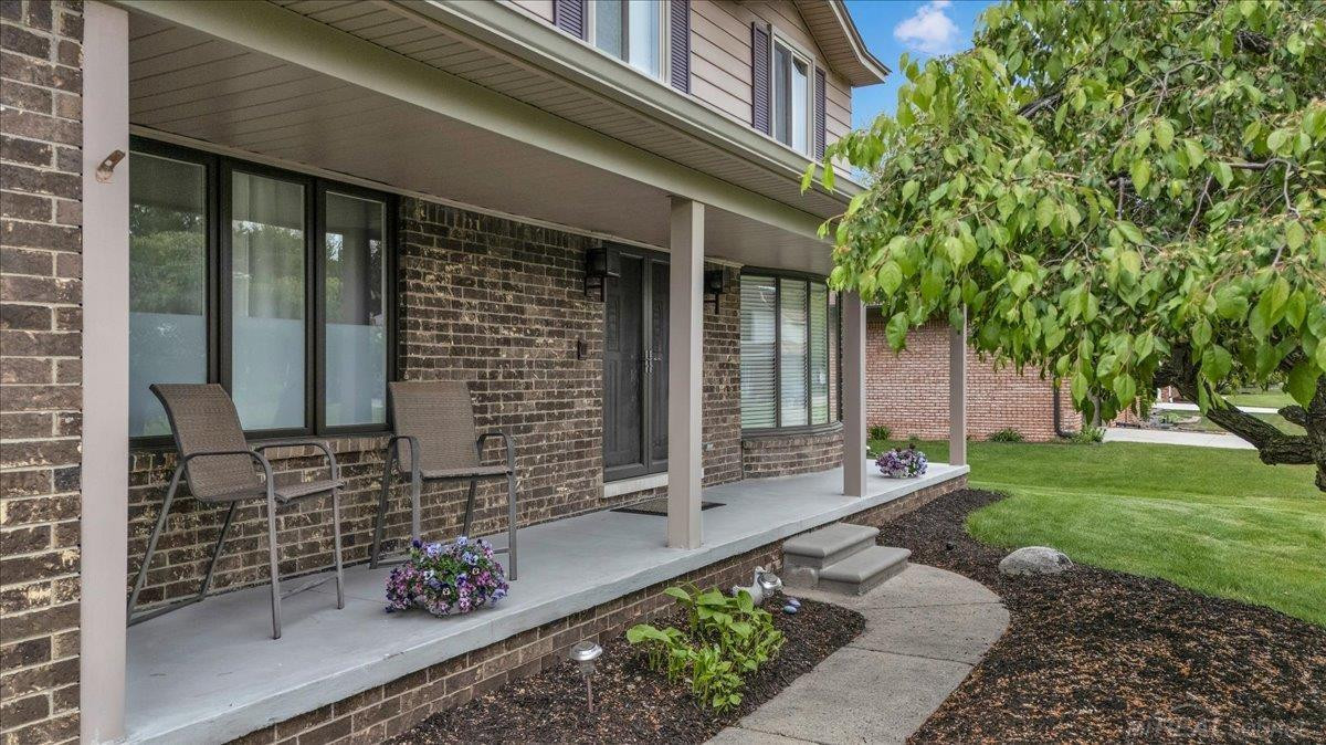 55767 Sandy Lane, Shelby Twp, MI 48316 — Photo 2